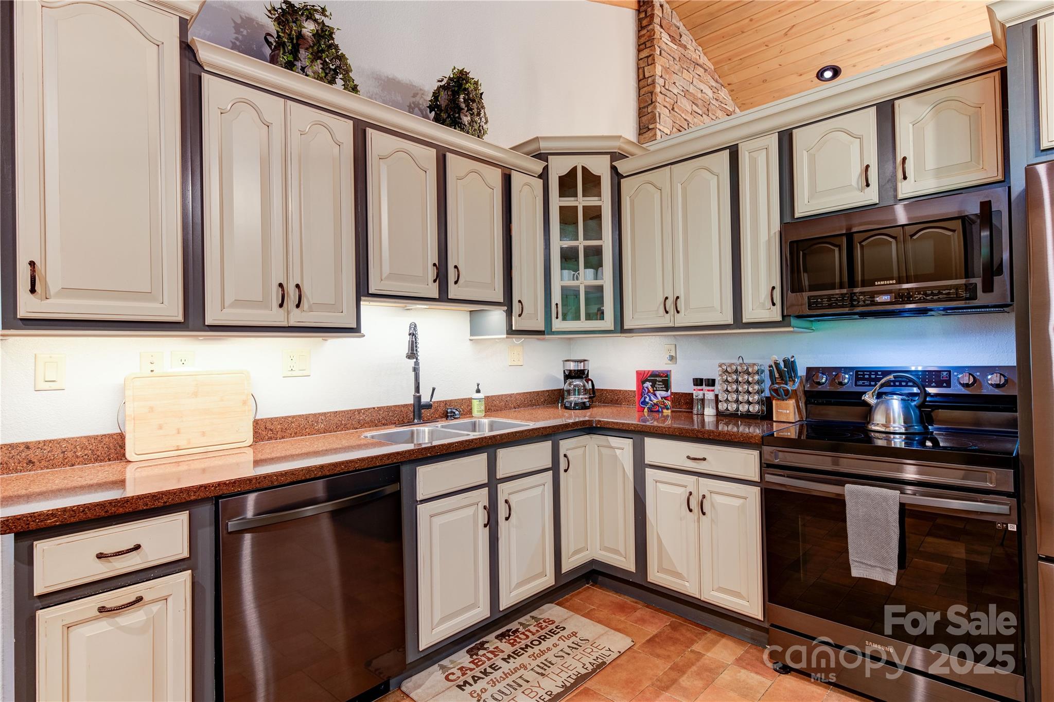 97 Circle E Ranch Road Property Photo 7