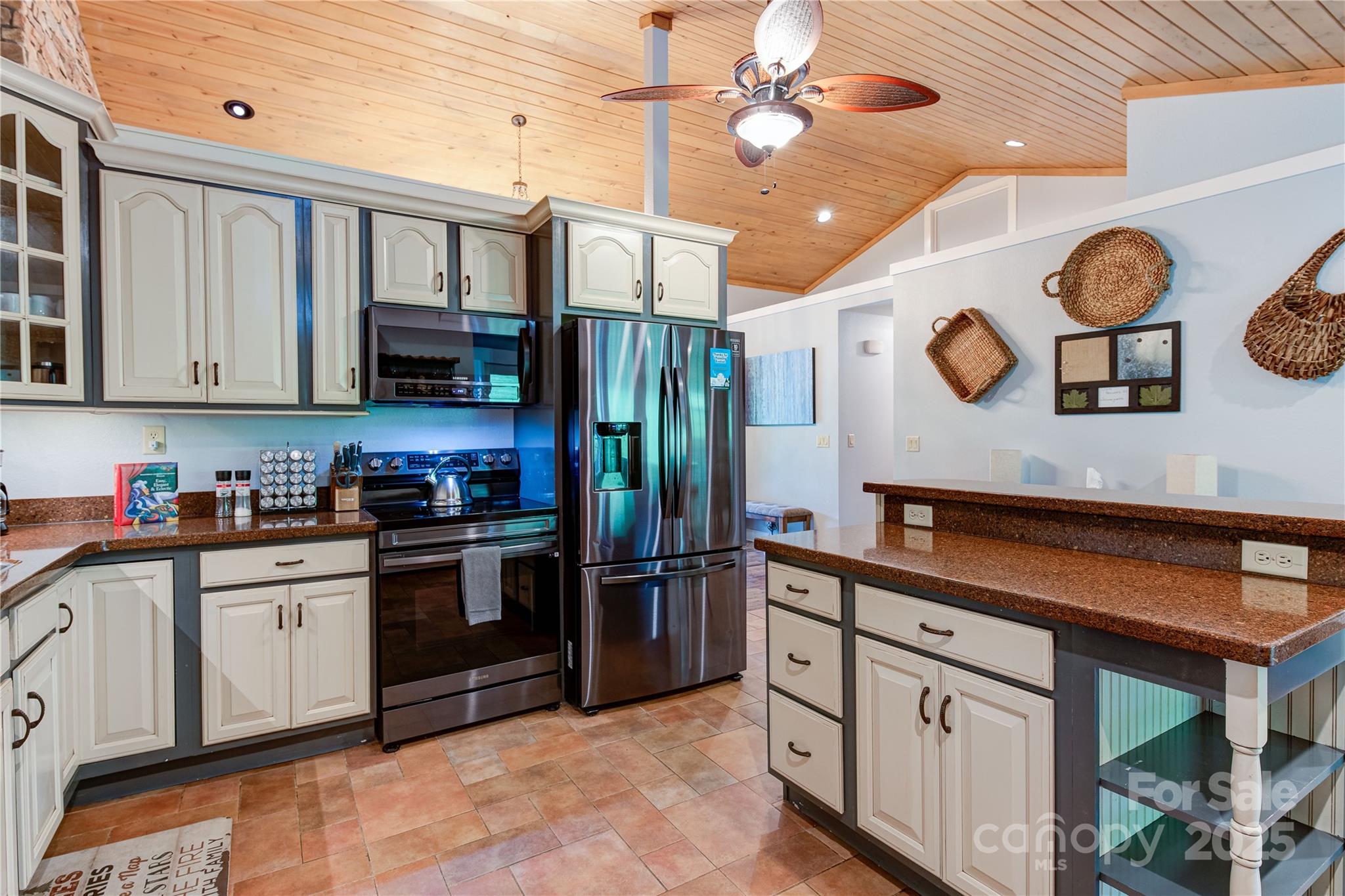 97 Circle E Ranch Road Property Photo 9