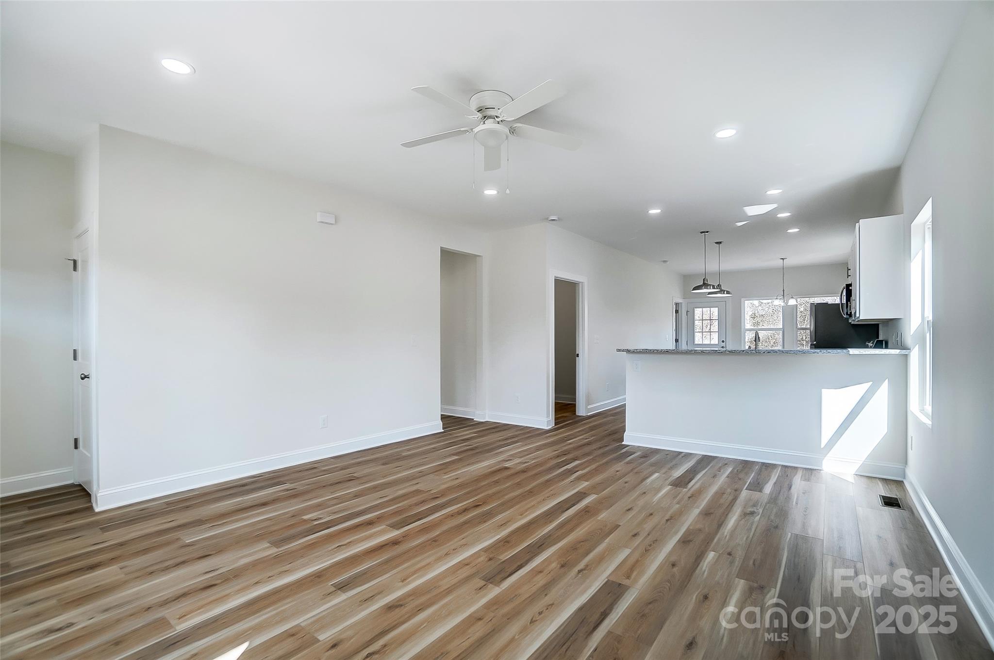 66 Reed Street Property Photo 6