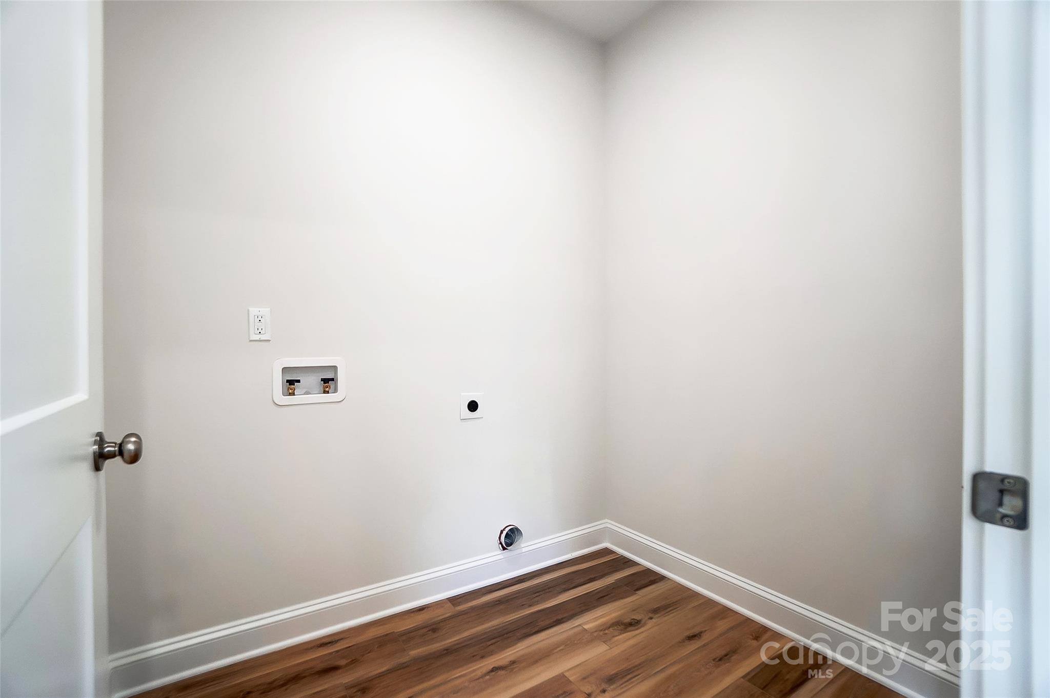 66 Reed Street Property Photo 32