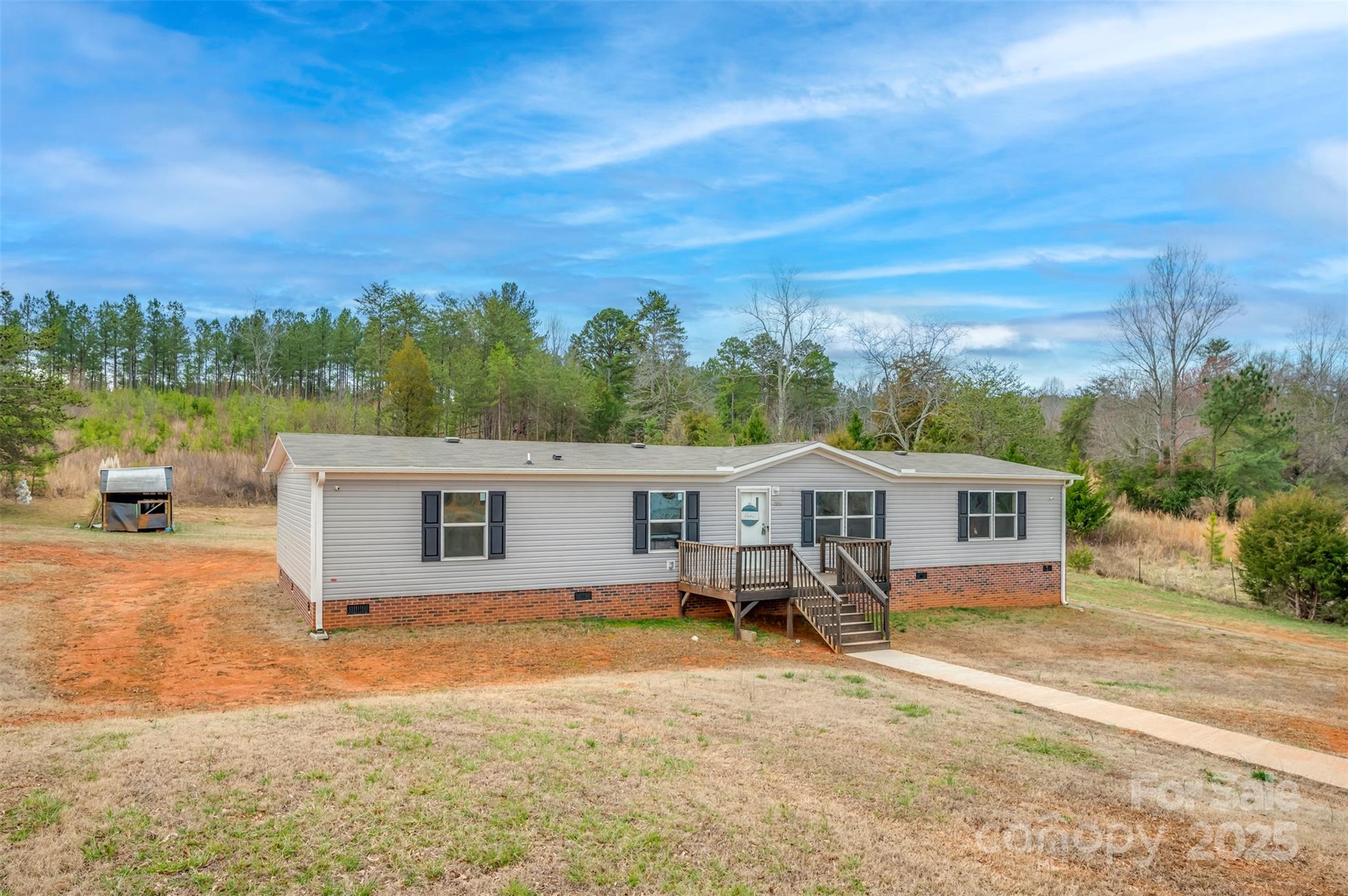886 Hines Road Property Photo
