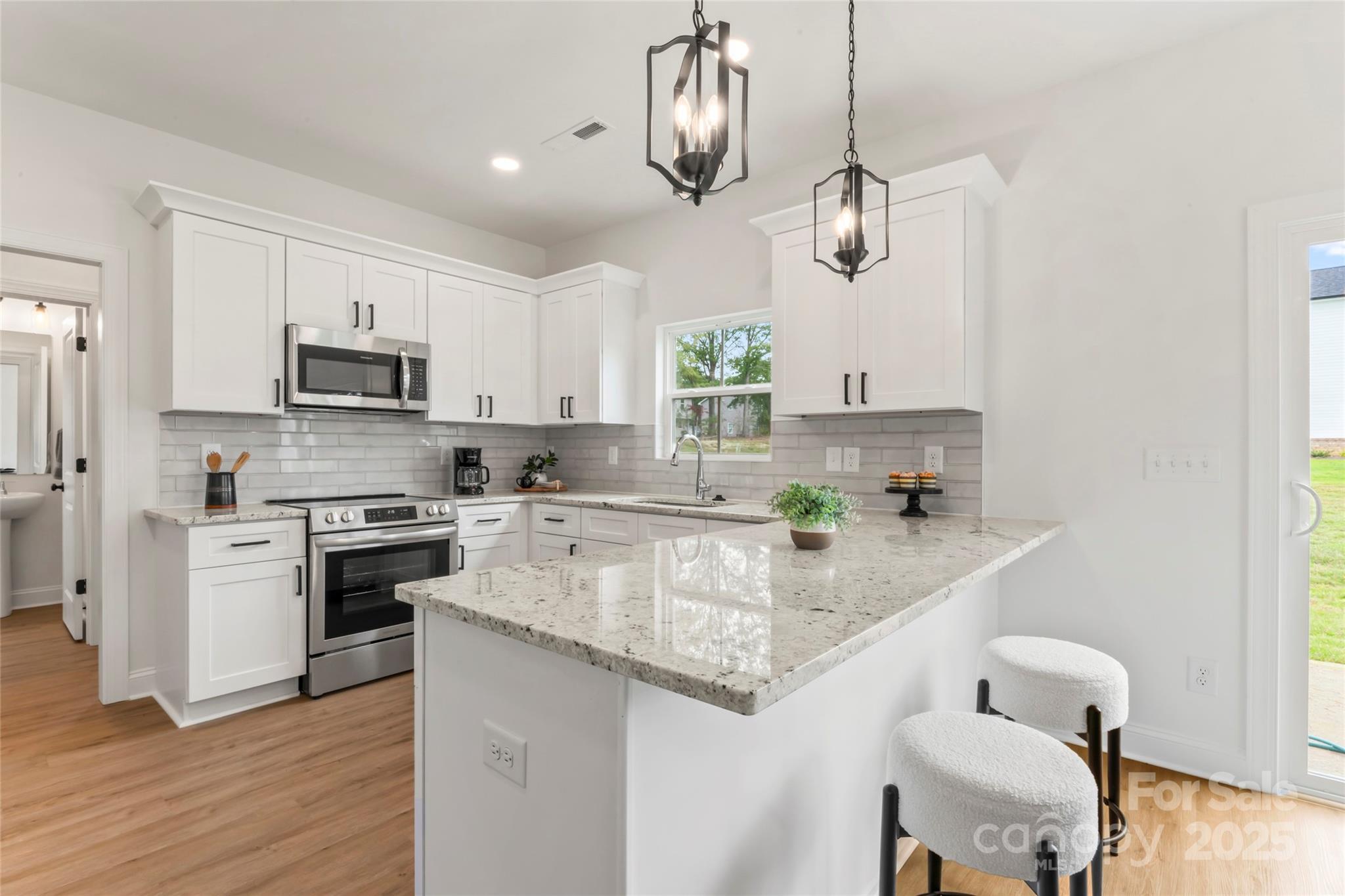 1540 Solitude Court Property Photo 11