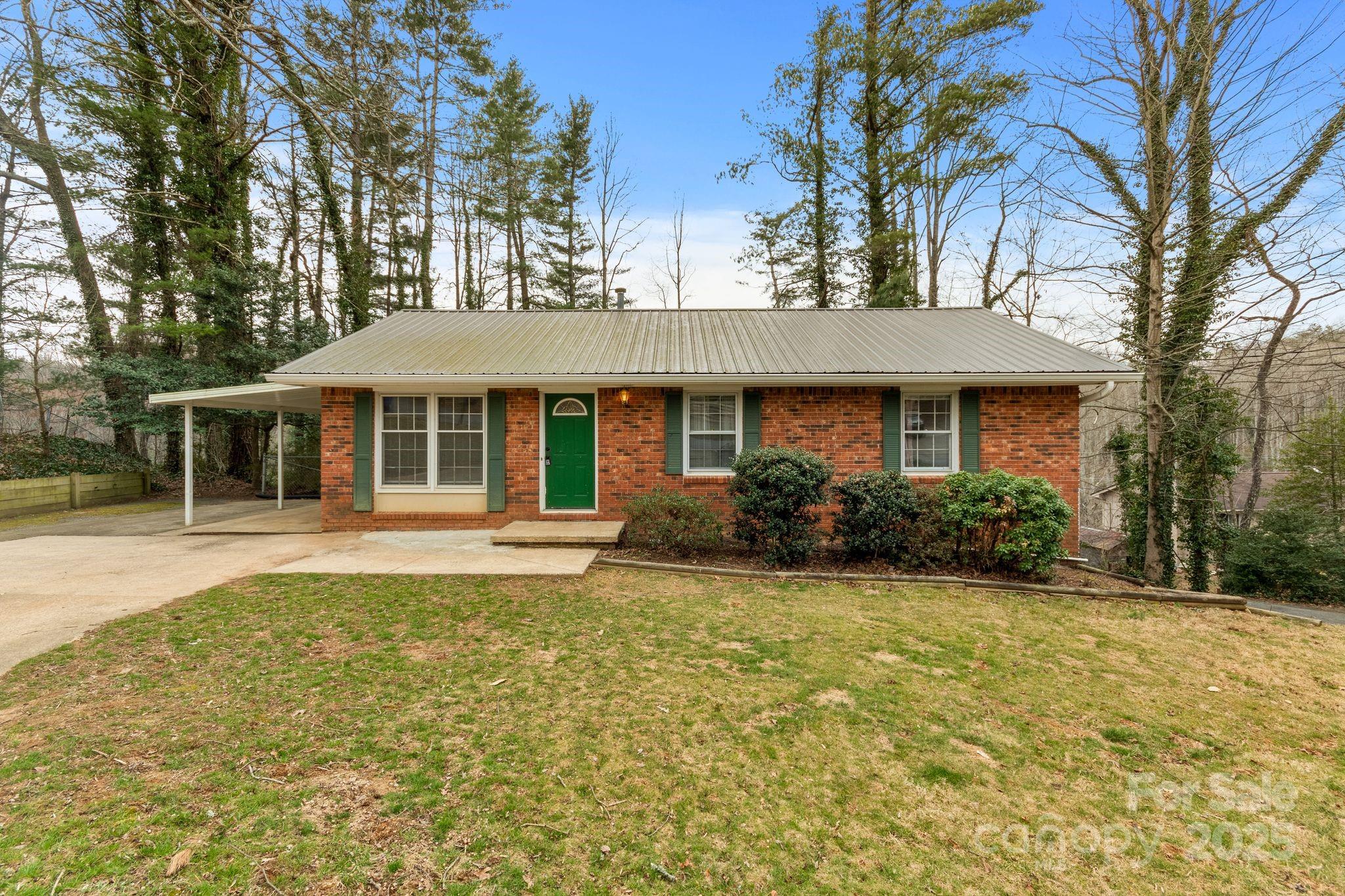 14 S Ridge Place Property Photo