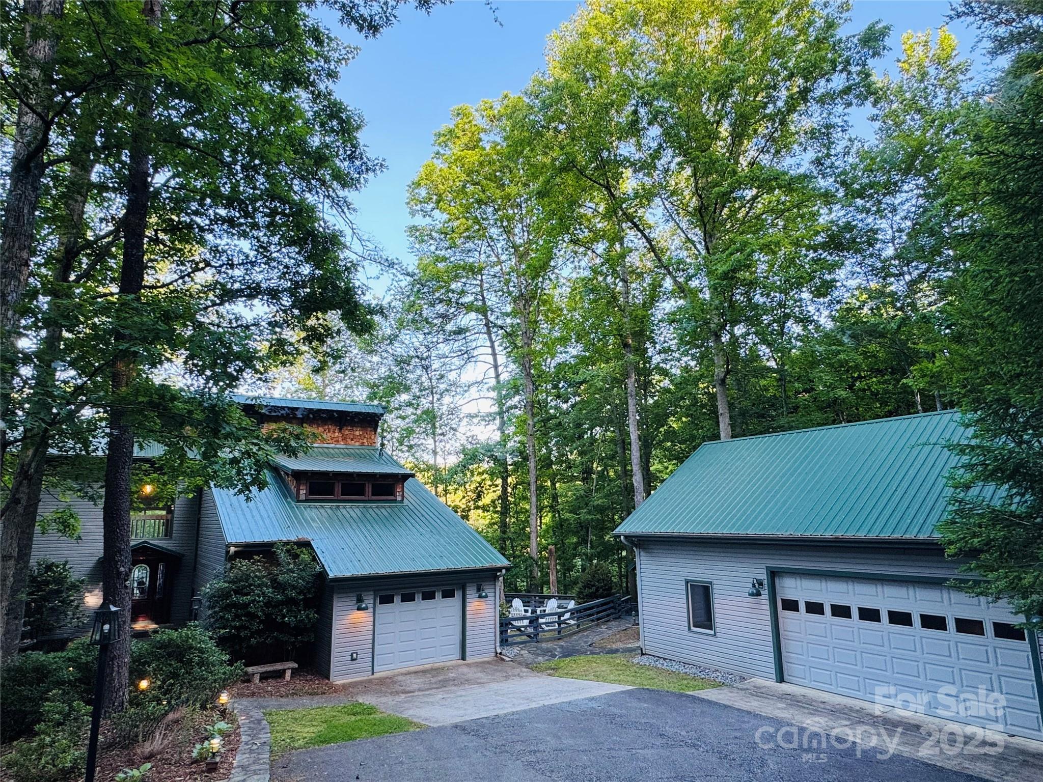 156 Sheepnose Drive Property Photo 1