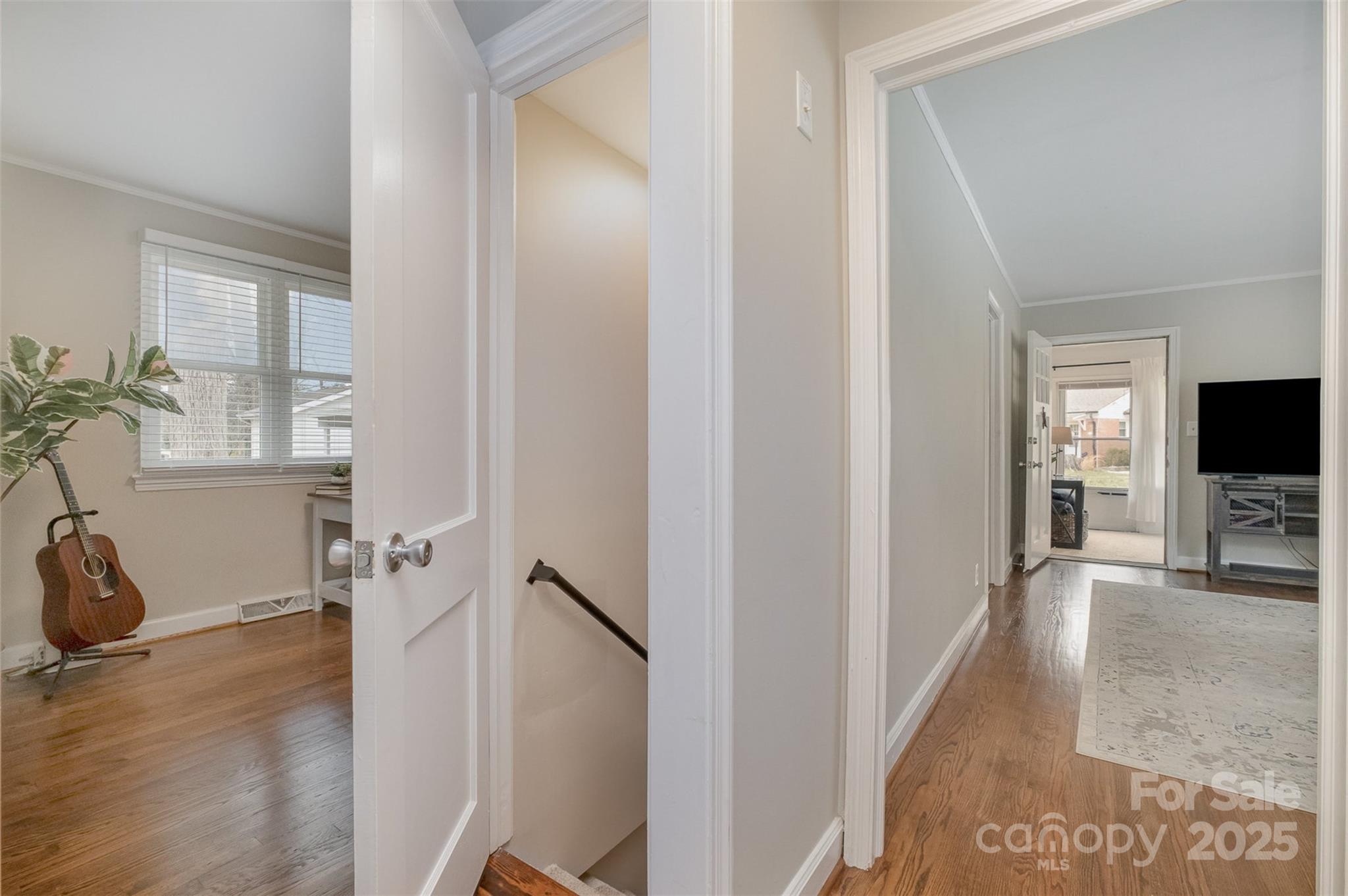 3231 Eastwood Drive Property Photo 14