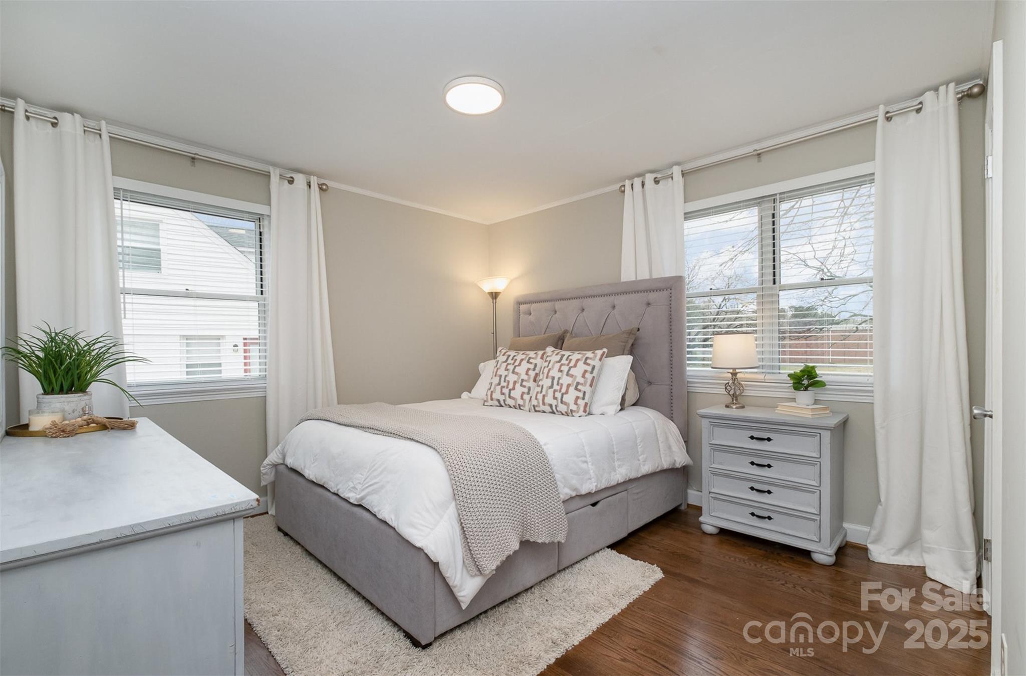 3231 Eastwood Drive Property Photo 15