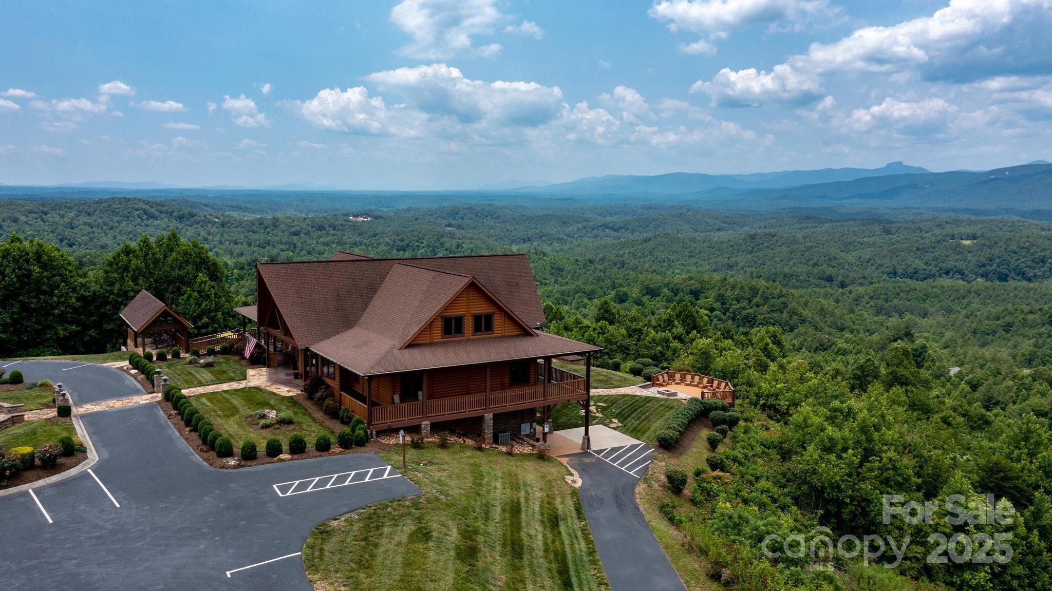 4420 Walnut Ridge Drive Property Photo 10