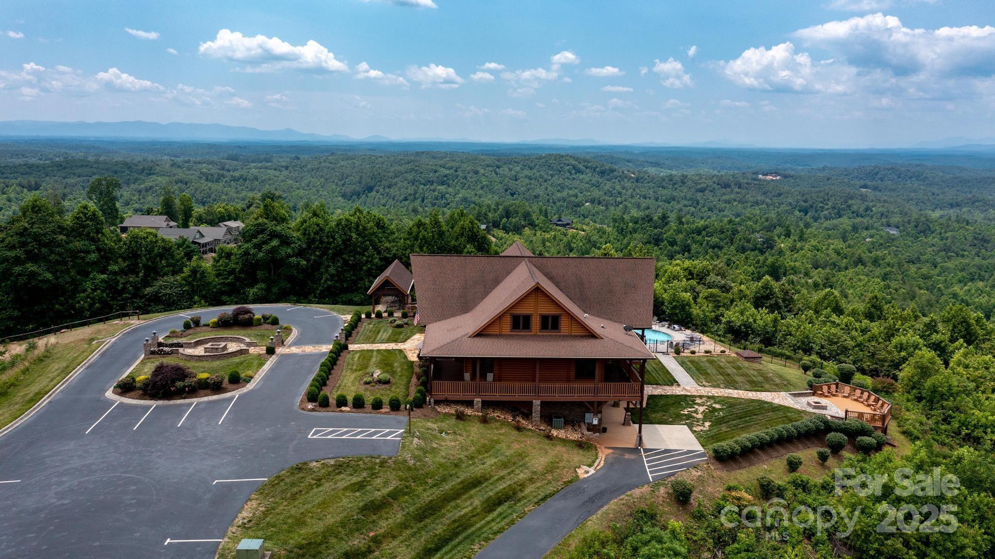 4420 Walnut Ridge Drive Property Photo 11