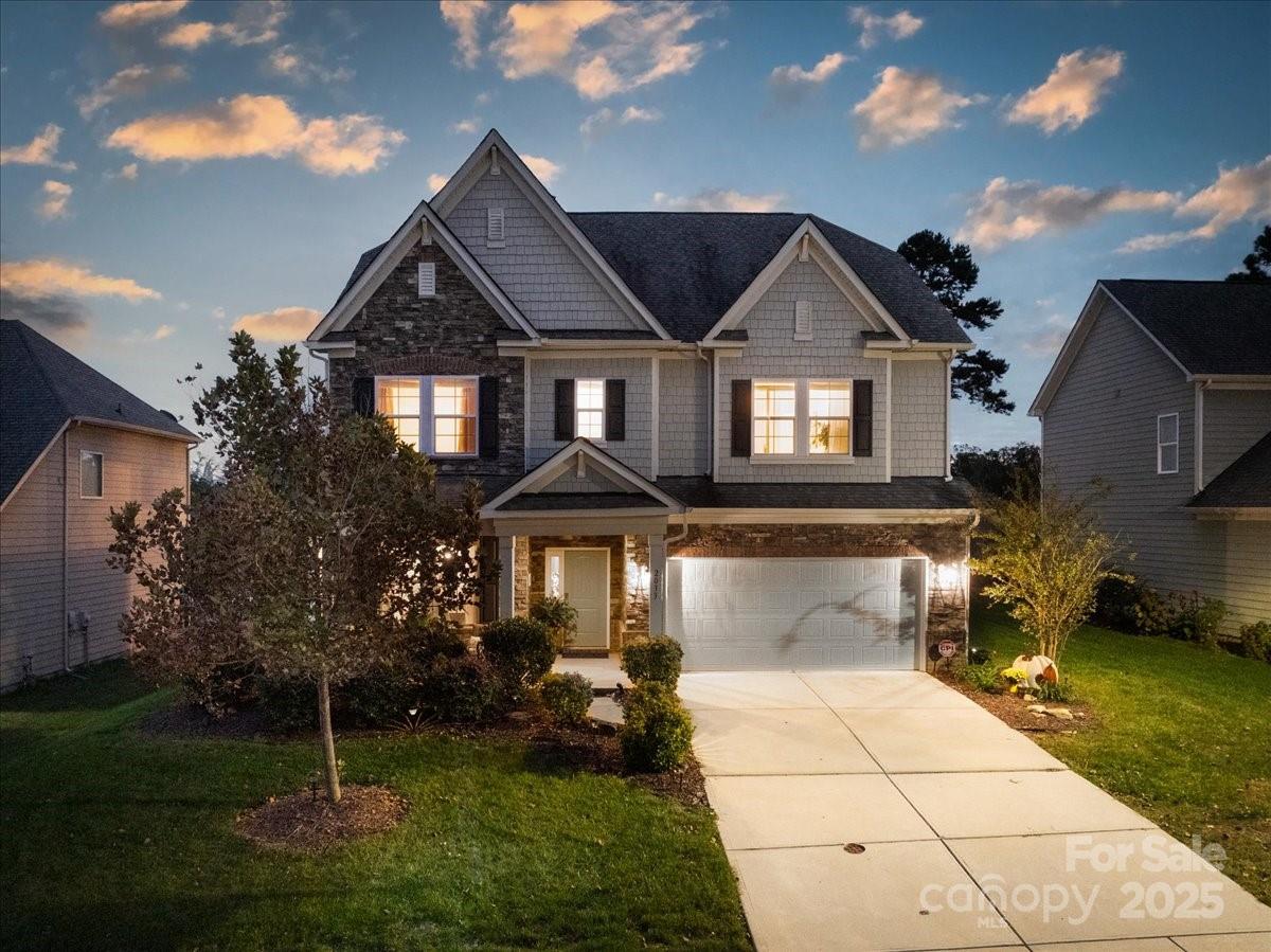 2033 Folkstone Lane Property Photo