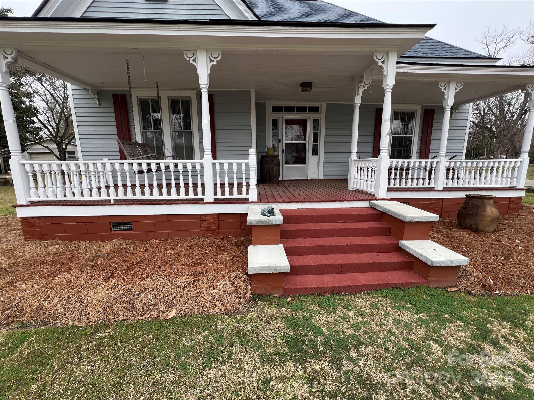 818 Calhoun Street Property Photo 8