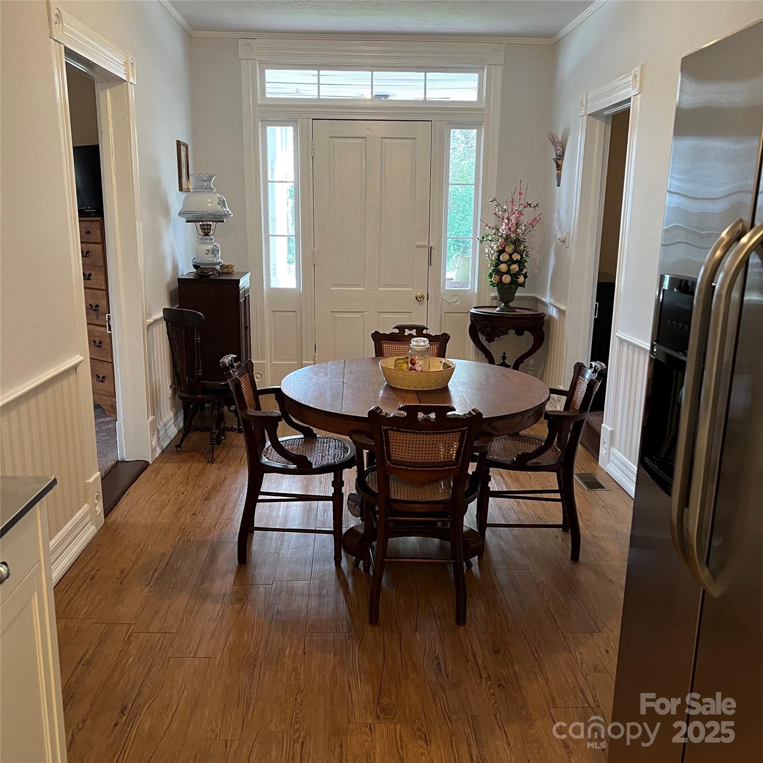 818 Calhoun Street Property Photo 11