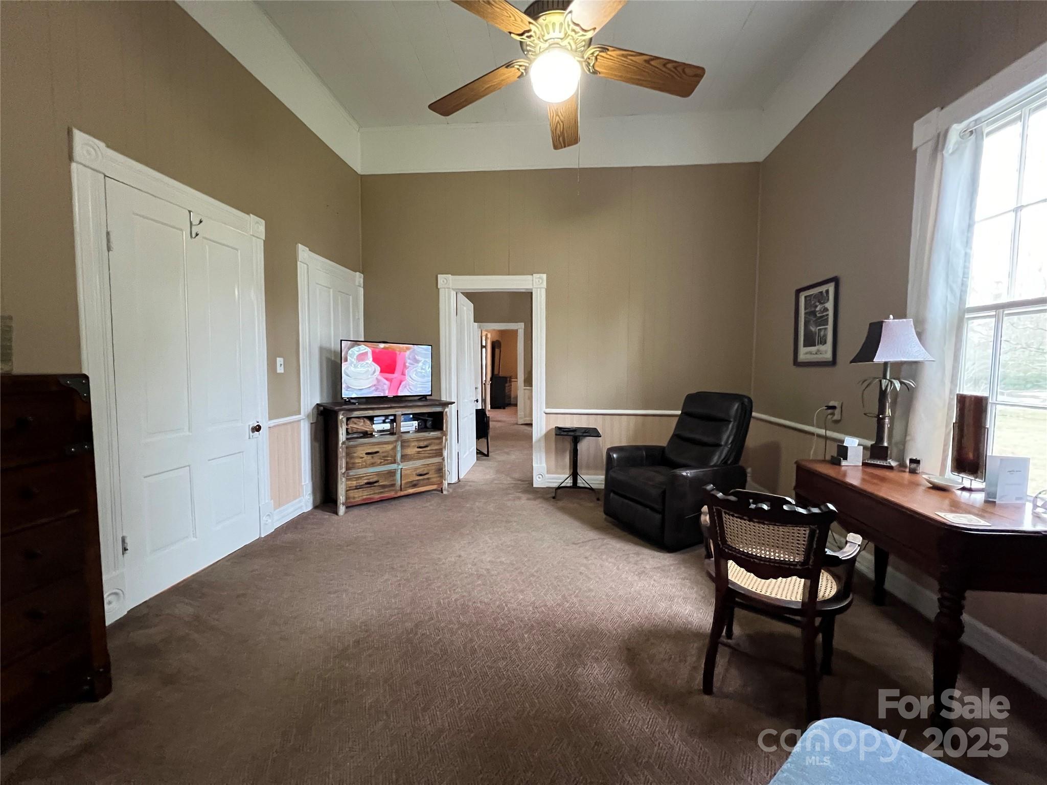818 Calhoun Street Property Photo 18