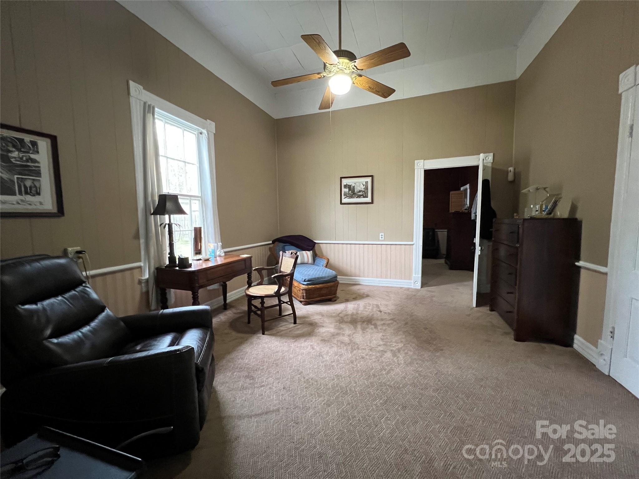 818 Calhoun Street Property Photo 23