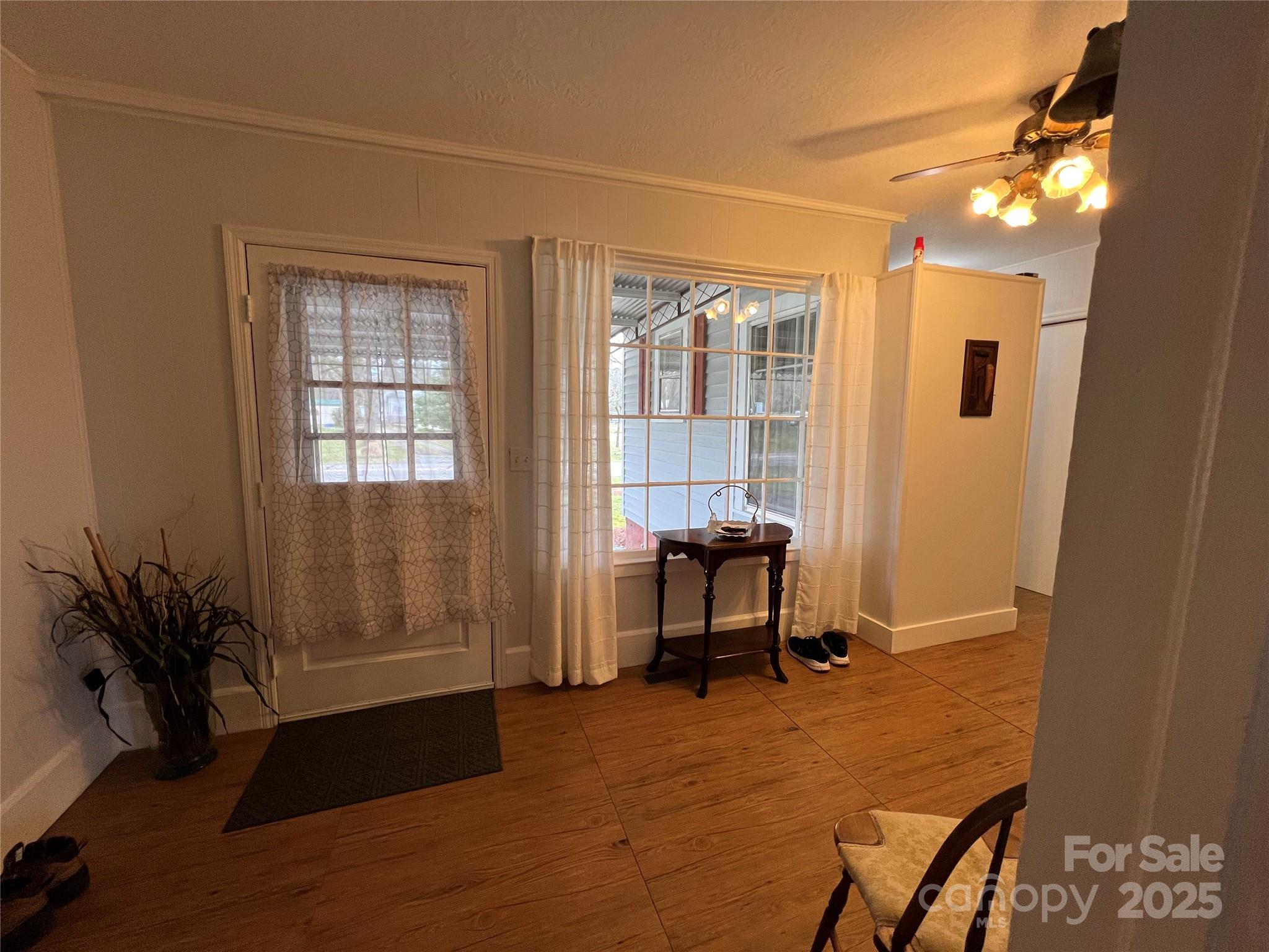 818 Calhoun Street Property Photo 32