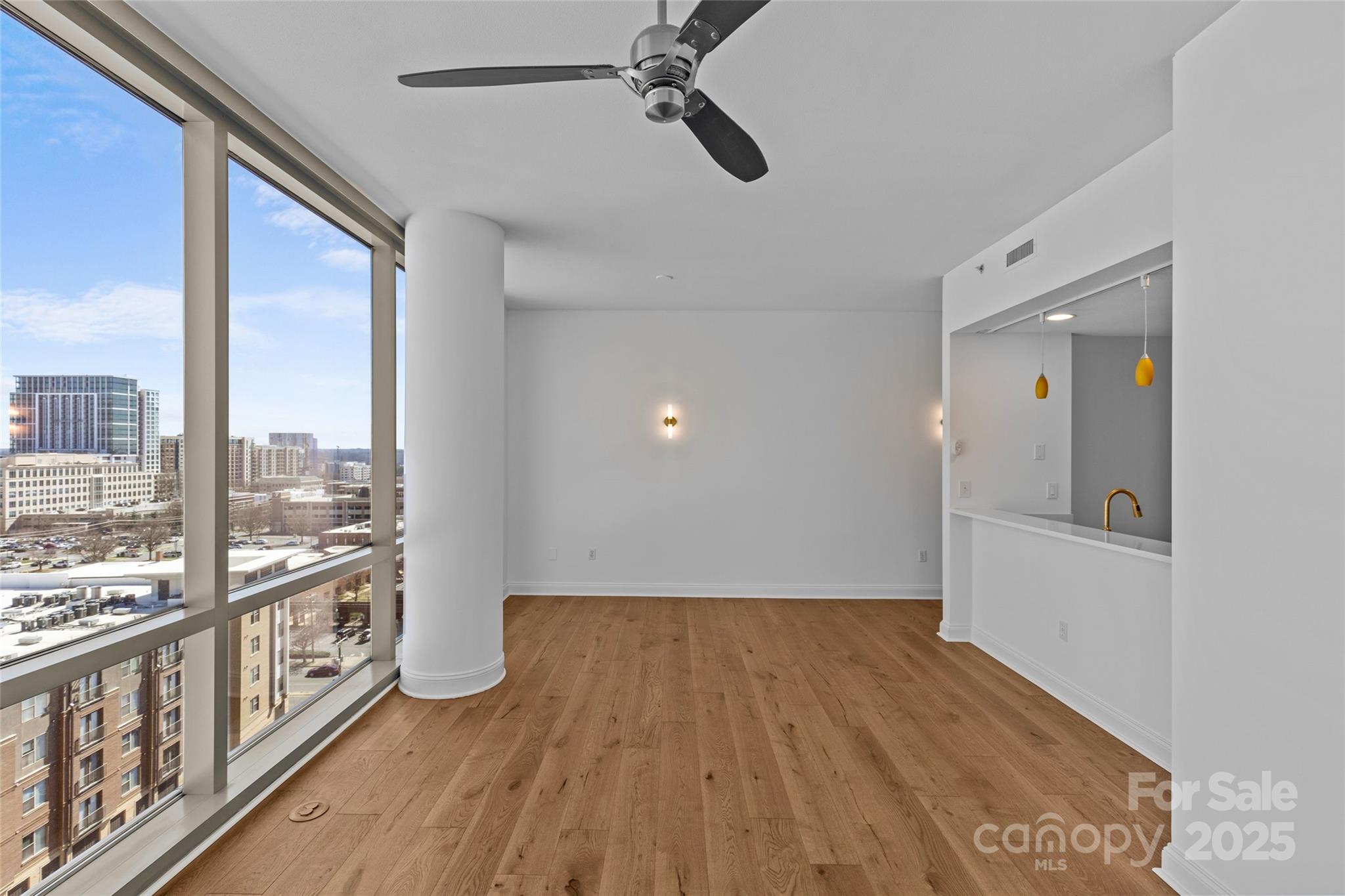 315 Arlington Avenue 1206 Property Photo 10