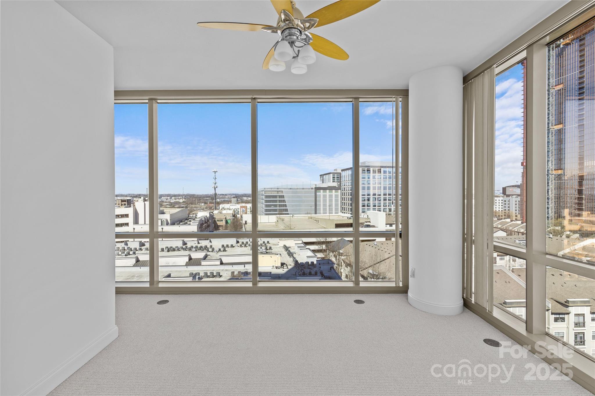 315 Arlington Avenue 1206 Property Photo 13