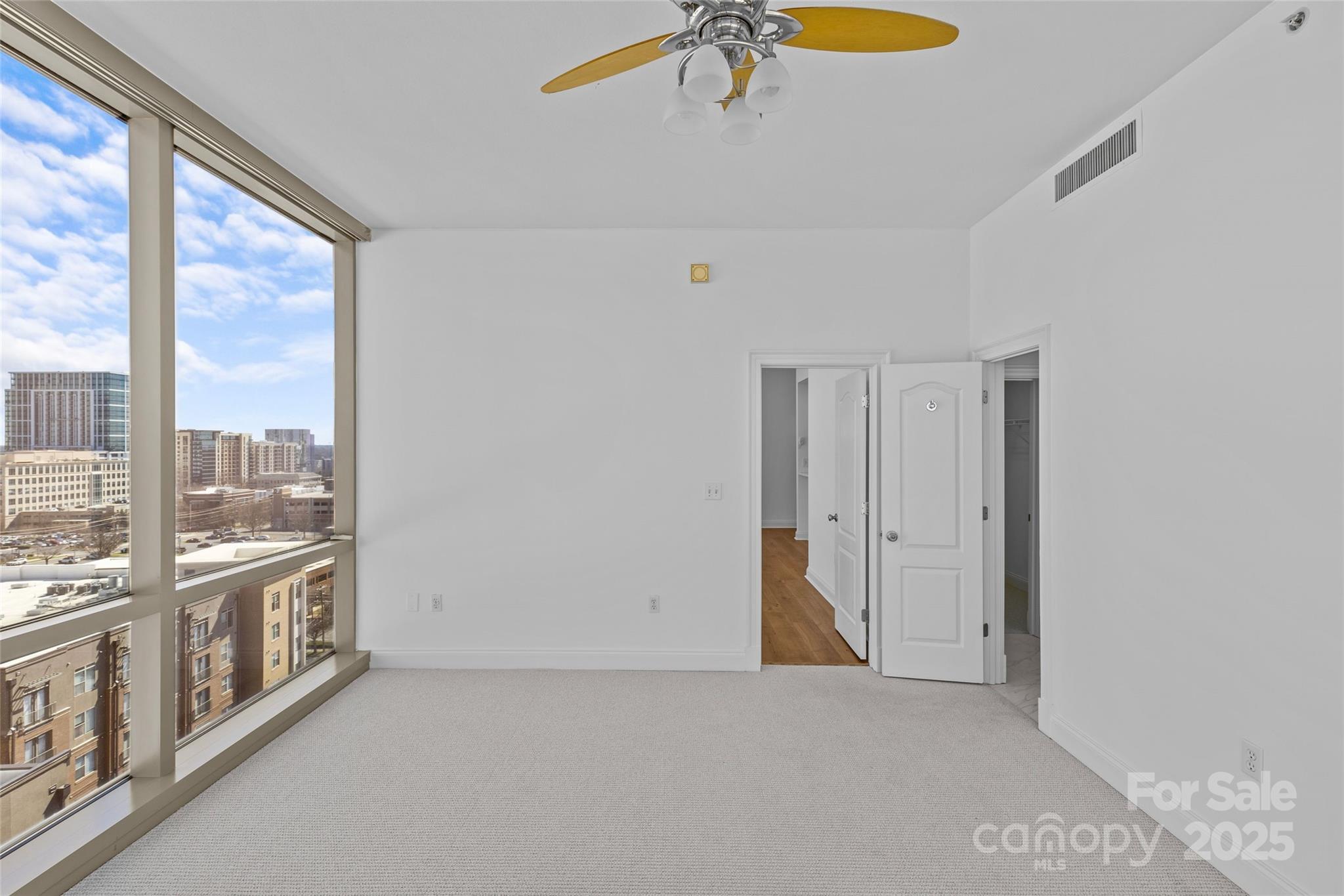 315 Arlington Avenue 1206 Property Photo 14