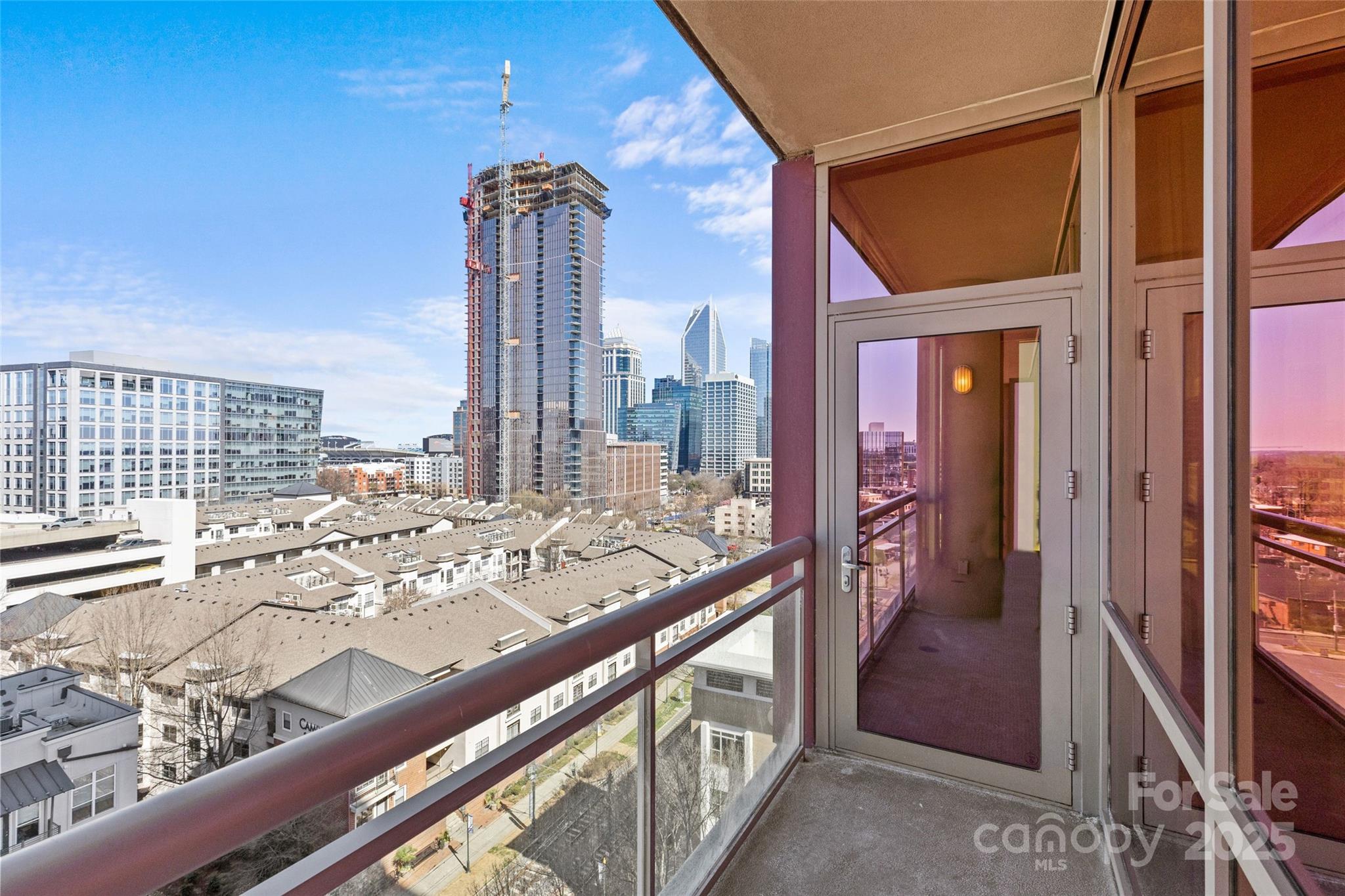 315 Arlington Avenue 1206 Property Photo 19
