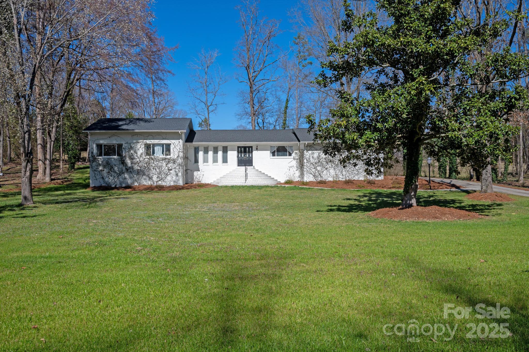 534 Kirby Lane Property Photo