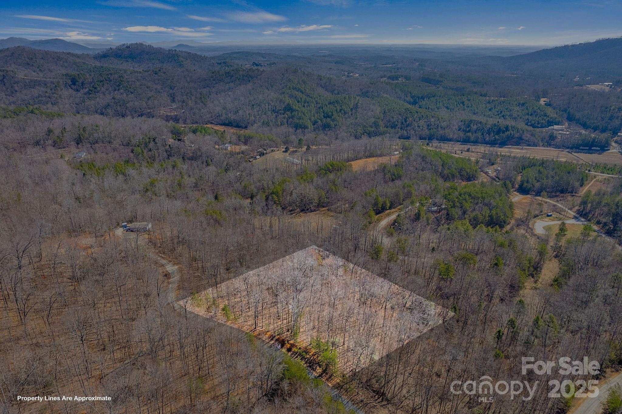 00 Champagne Ridge Property Photo 6