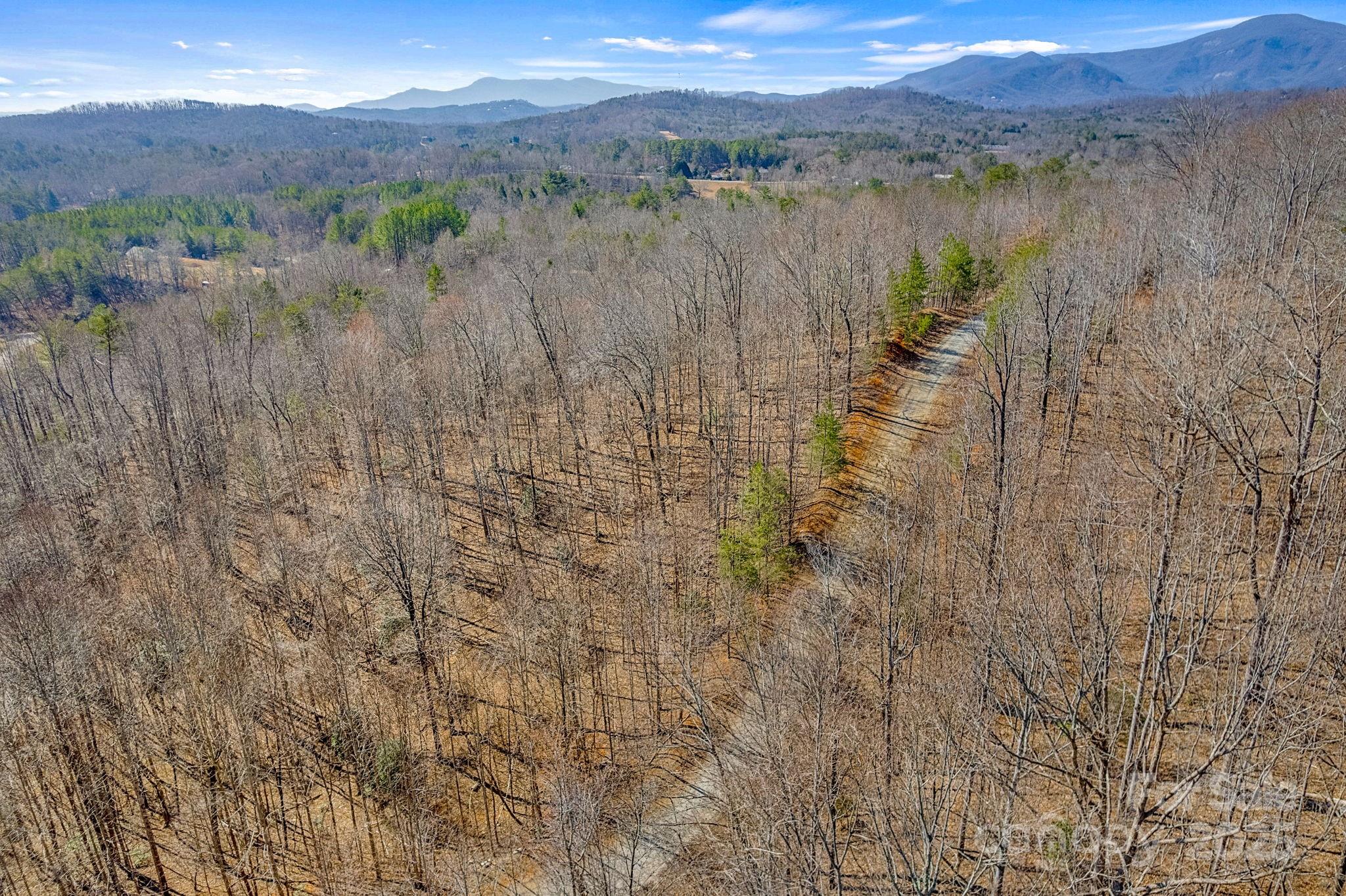 00 Champagne Ridge Property Photo 9