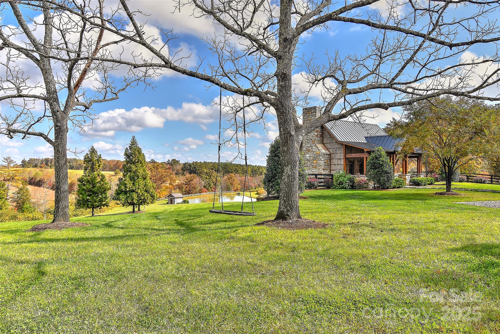 153 Badenyon Place Property Photo 35