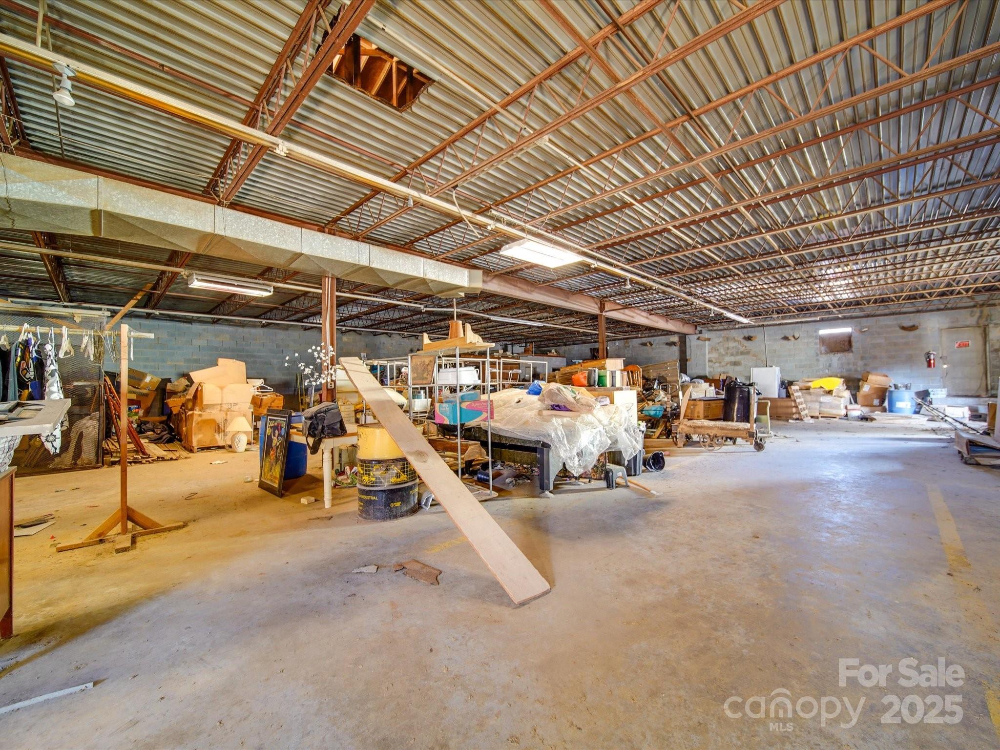 1510 10th Avenue Property Photo 3