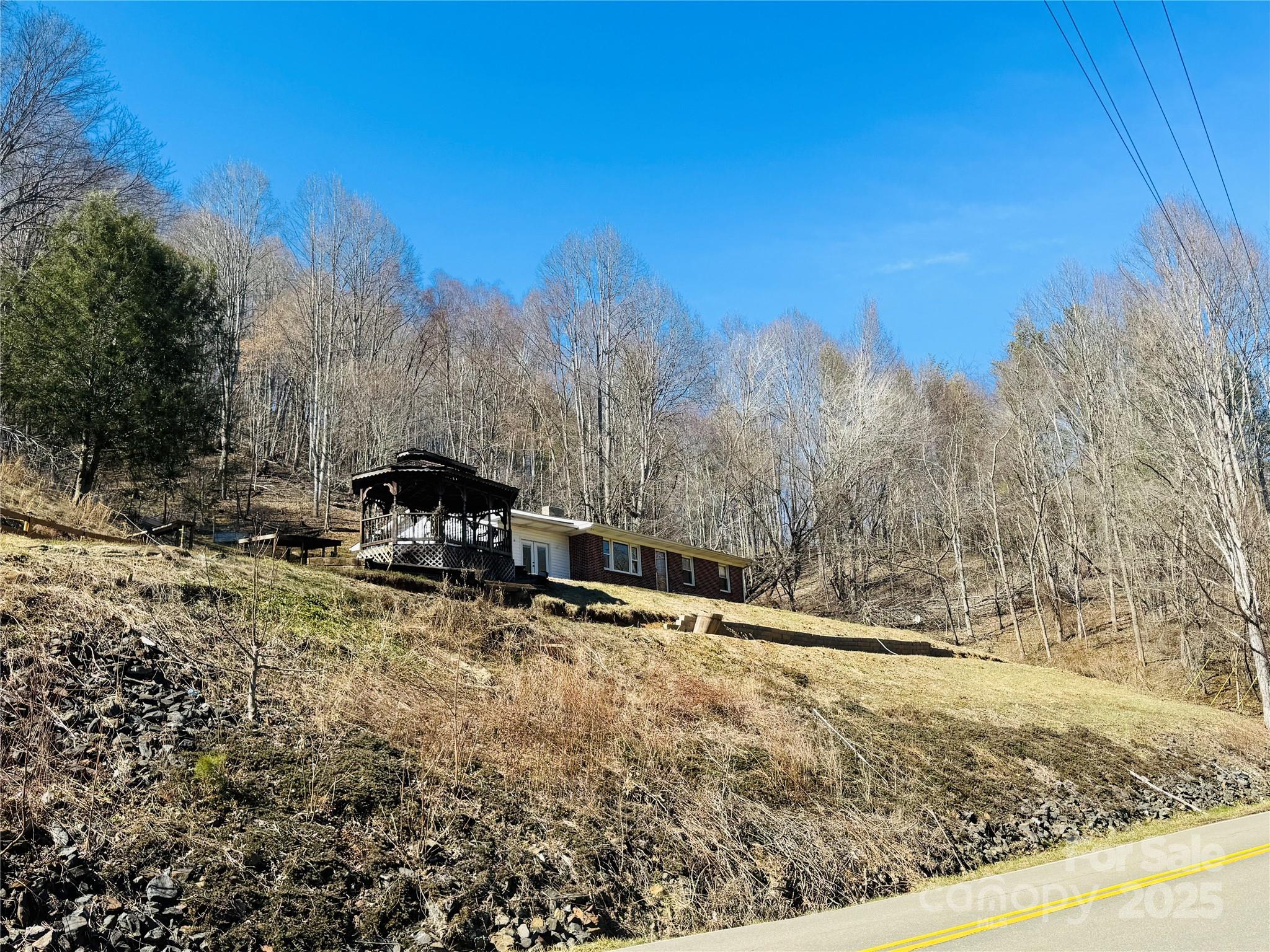 541 Big Horse Creek Road Property Photo