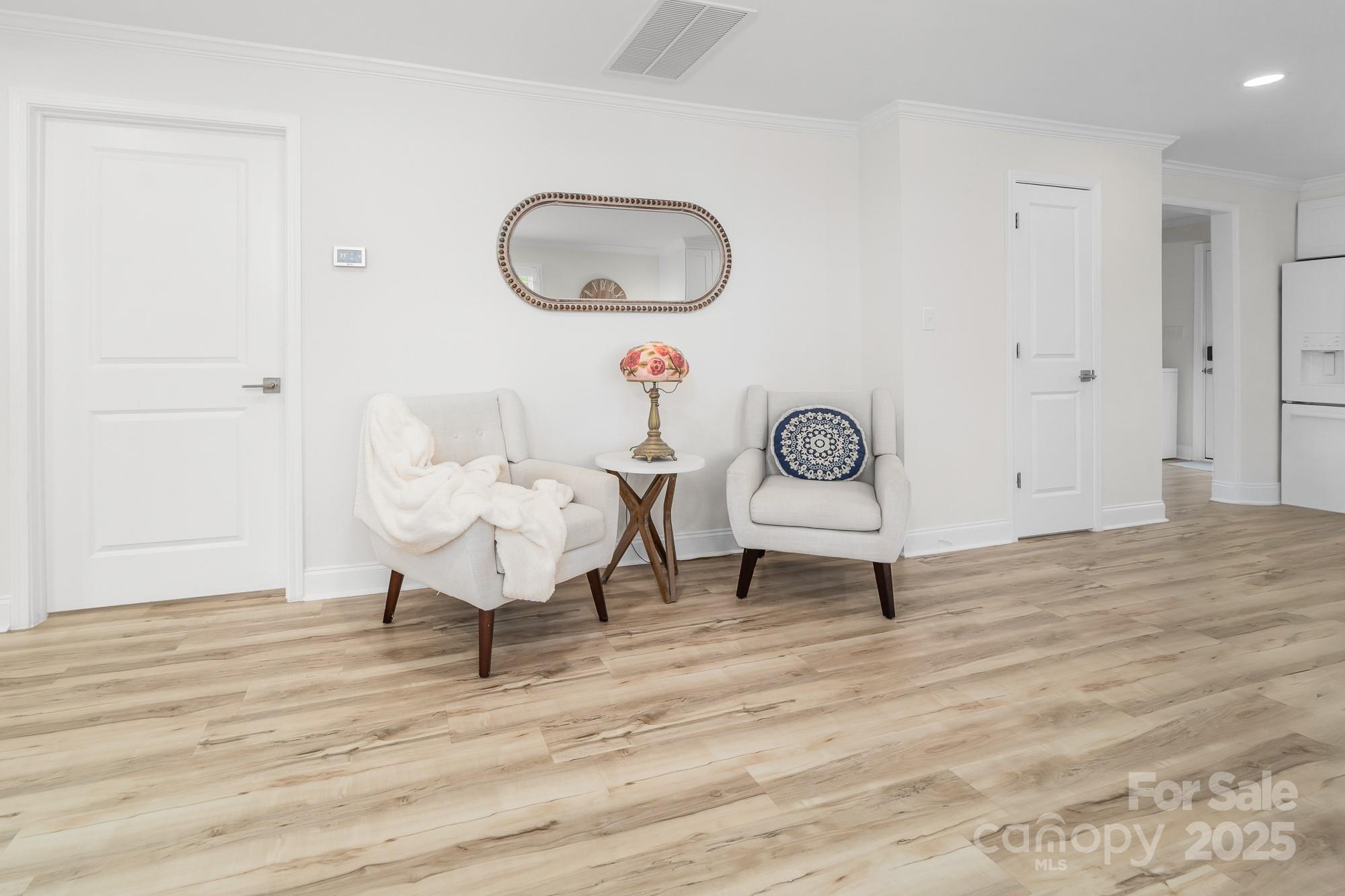 1532 South Point Road Property Photo 9