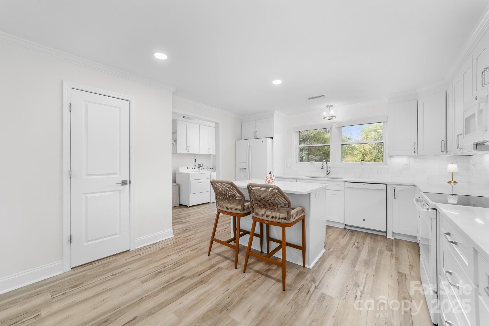 1532 South Point Road Property Photo 15