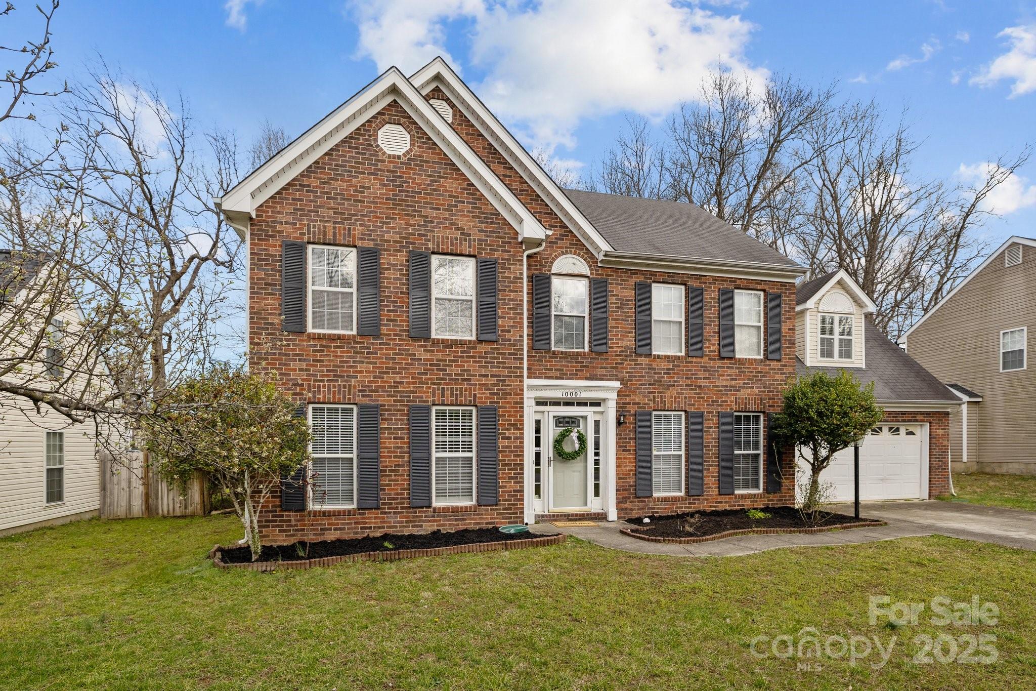 10001 Wild Dogwood Court Property Photo