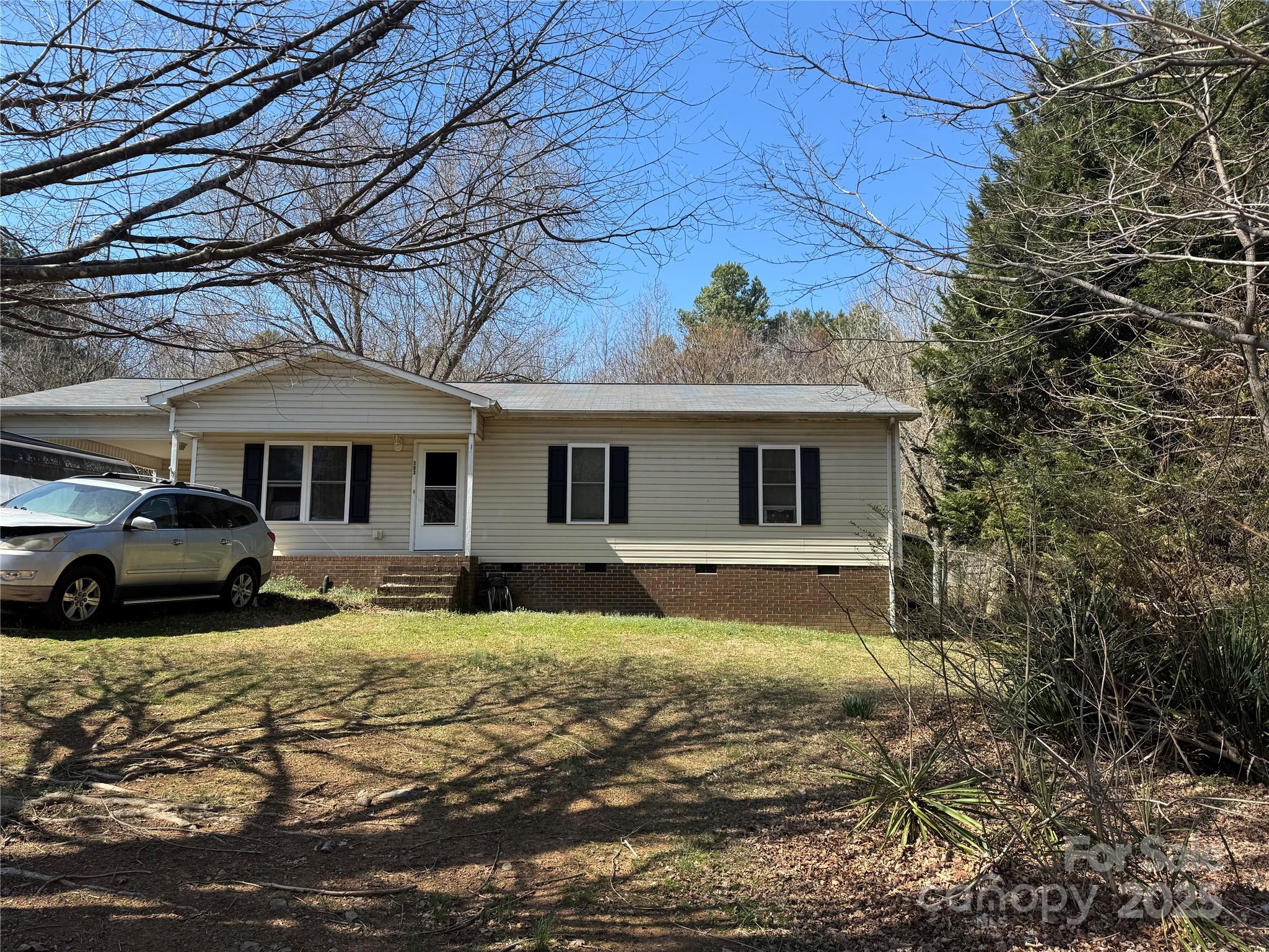 303 Ellenwood Drive Property Photo