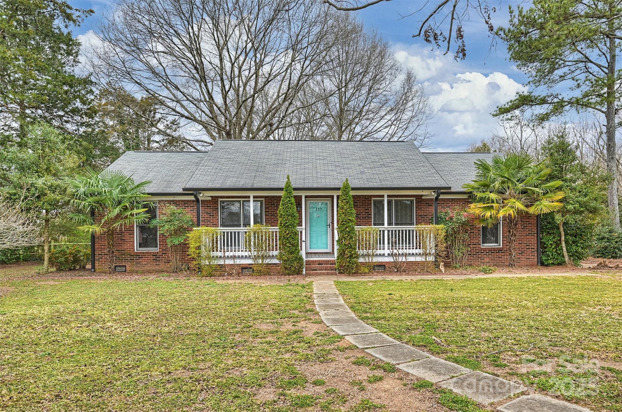 117 Maple Hill Road Property Photo