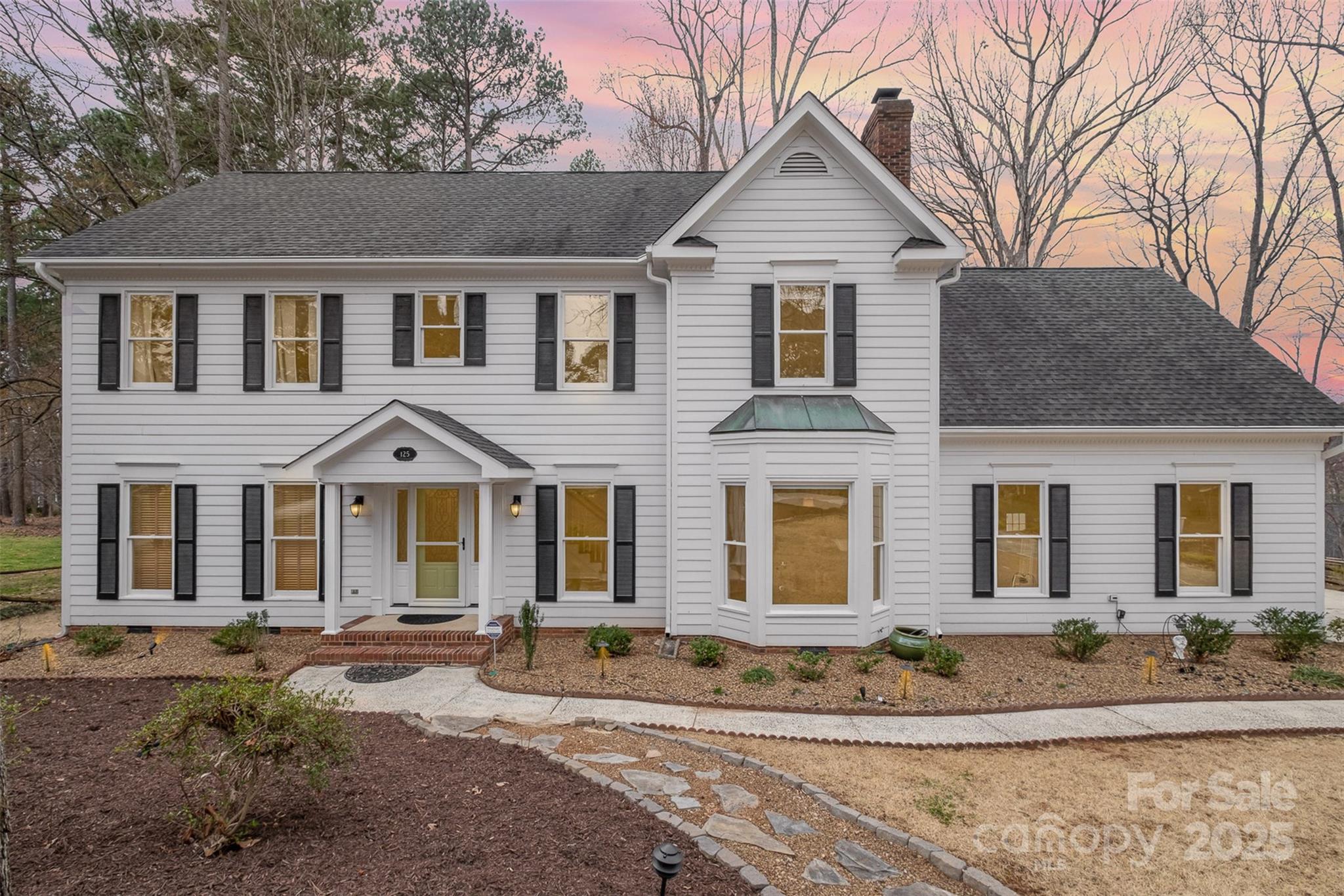 125 High Sail Court Property Photo