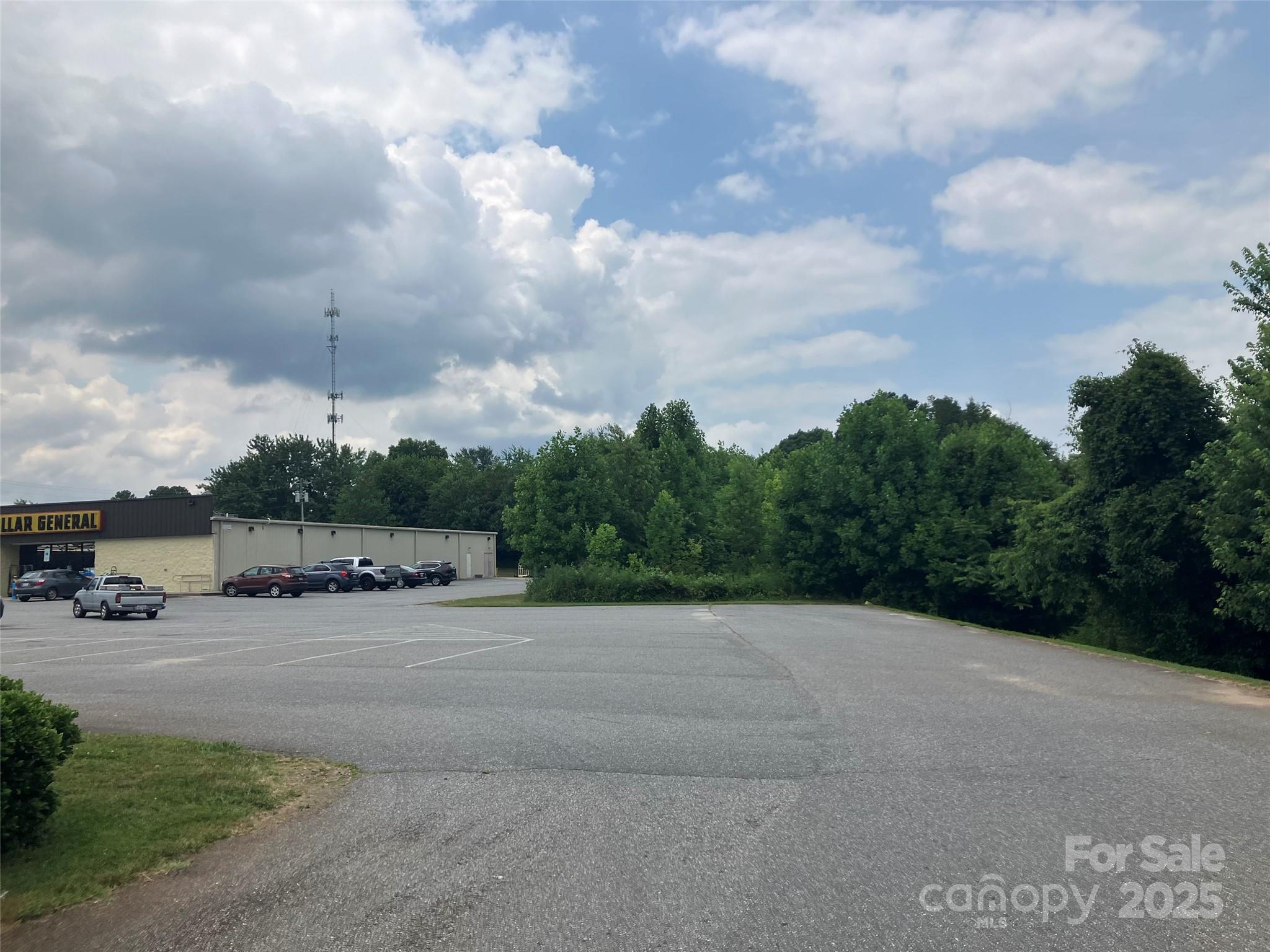 1320 Burkemont Avenue Property Photo 1