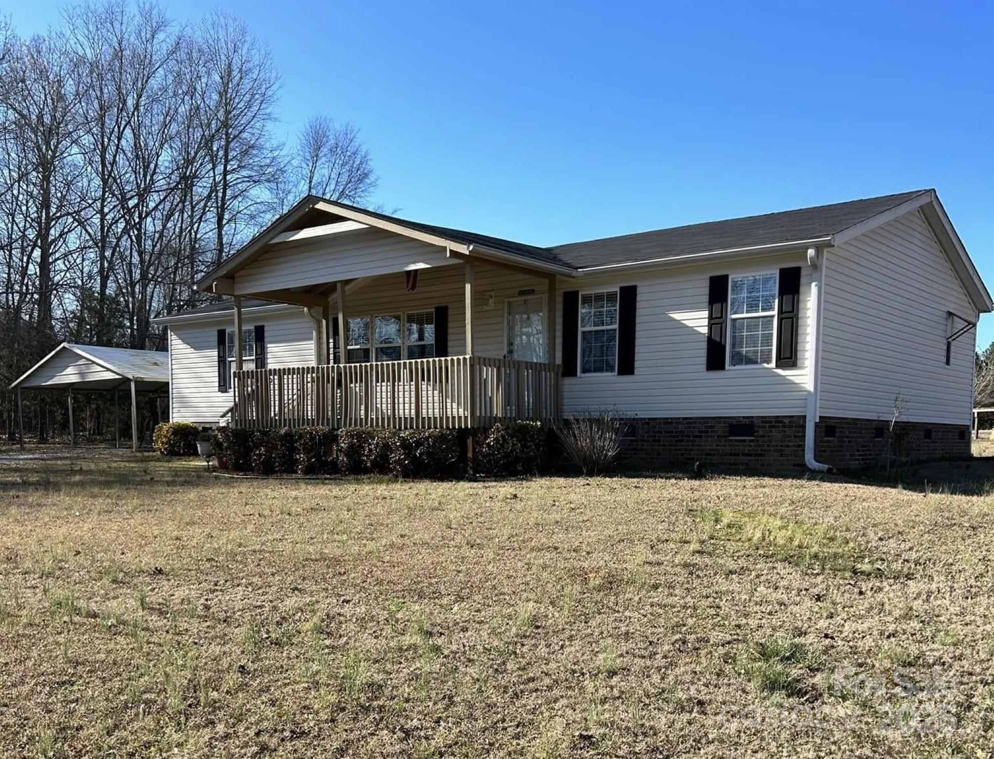 1637 Owens Road Property Photo