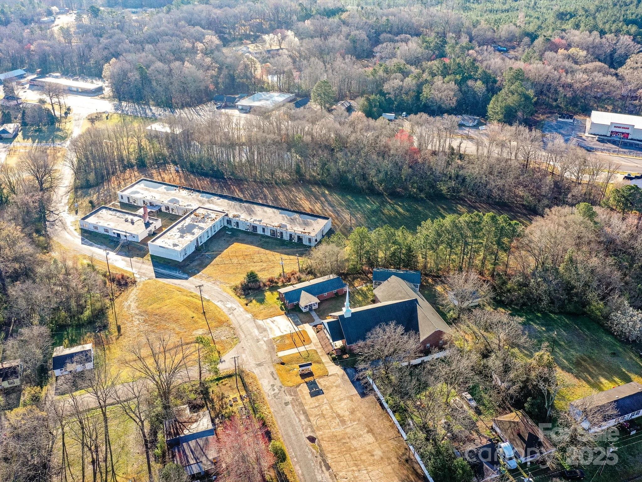 1636 Alpha Road Property Photo 8