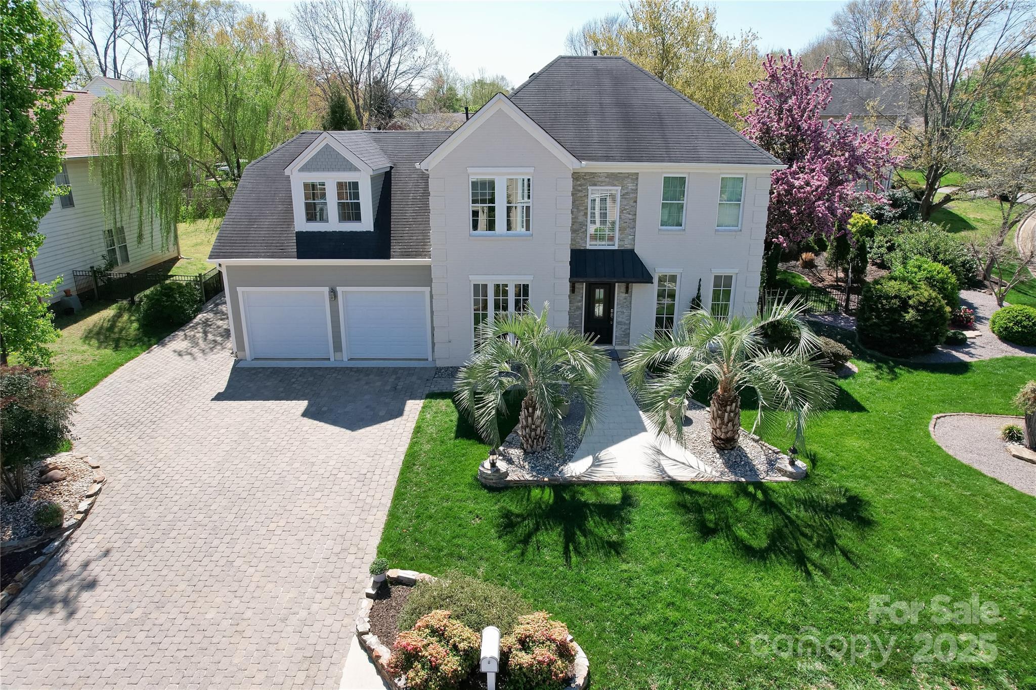 17200 Asti Court Property Photo