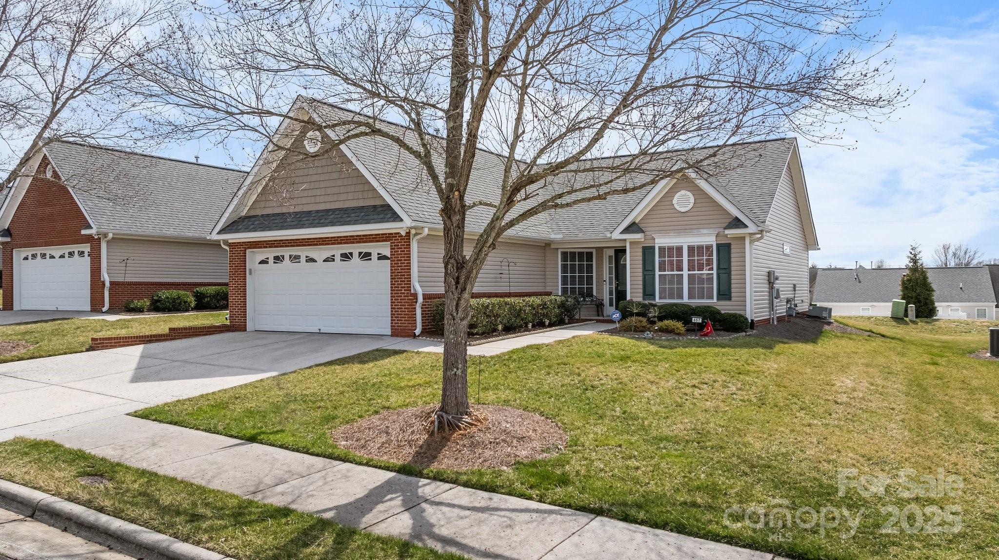 657 Ansley Way Property Photo