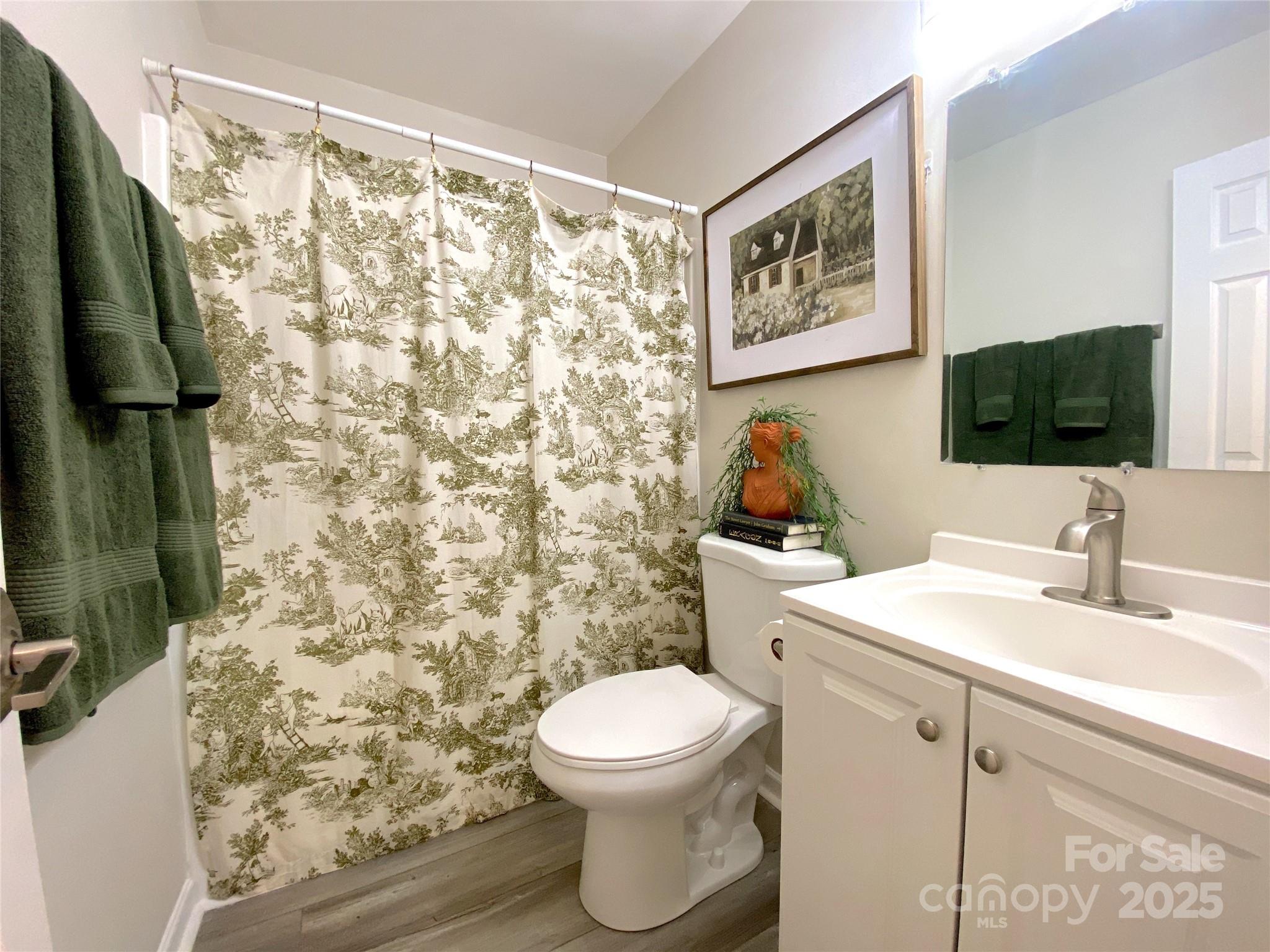 4445 Homestead Road Property Photo 13