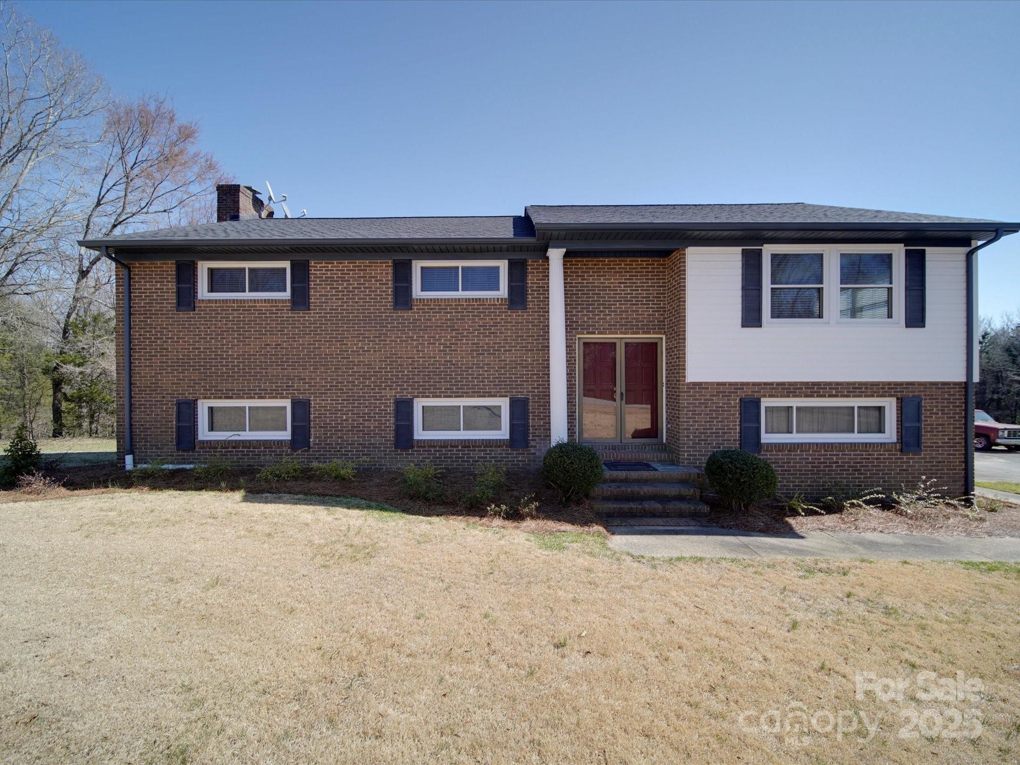 257 Hickory Hill Lane Property Photo