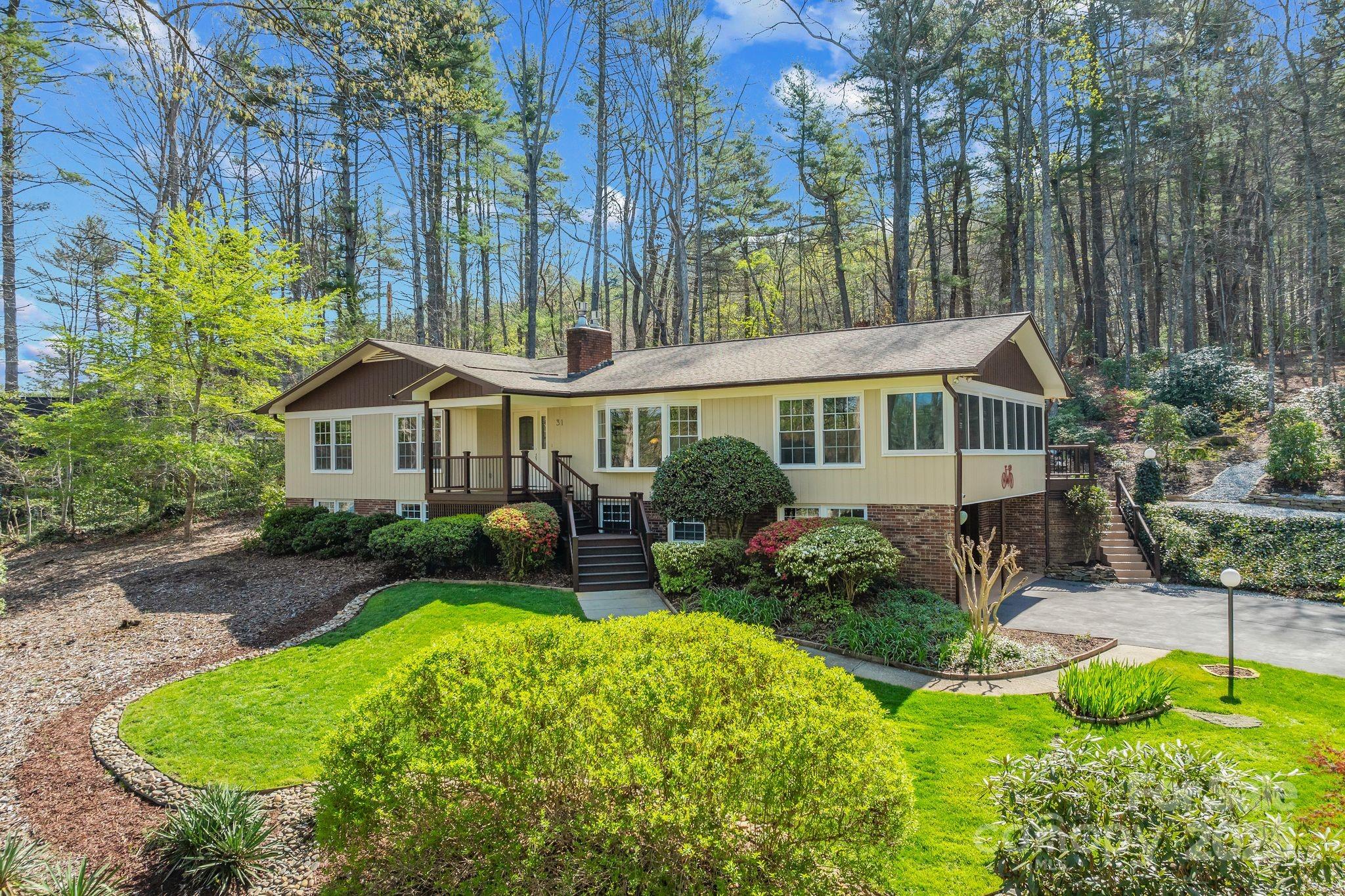 31 Glassy Mountain Drive Property Photo