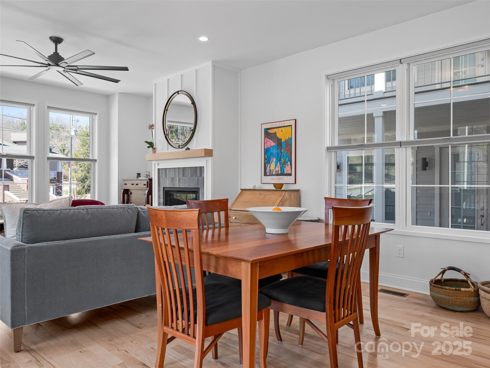 60 Skyvue Court Property Photo 13