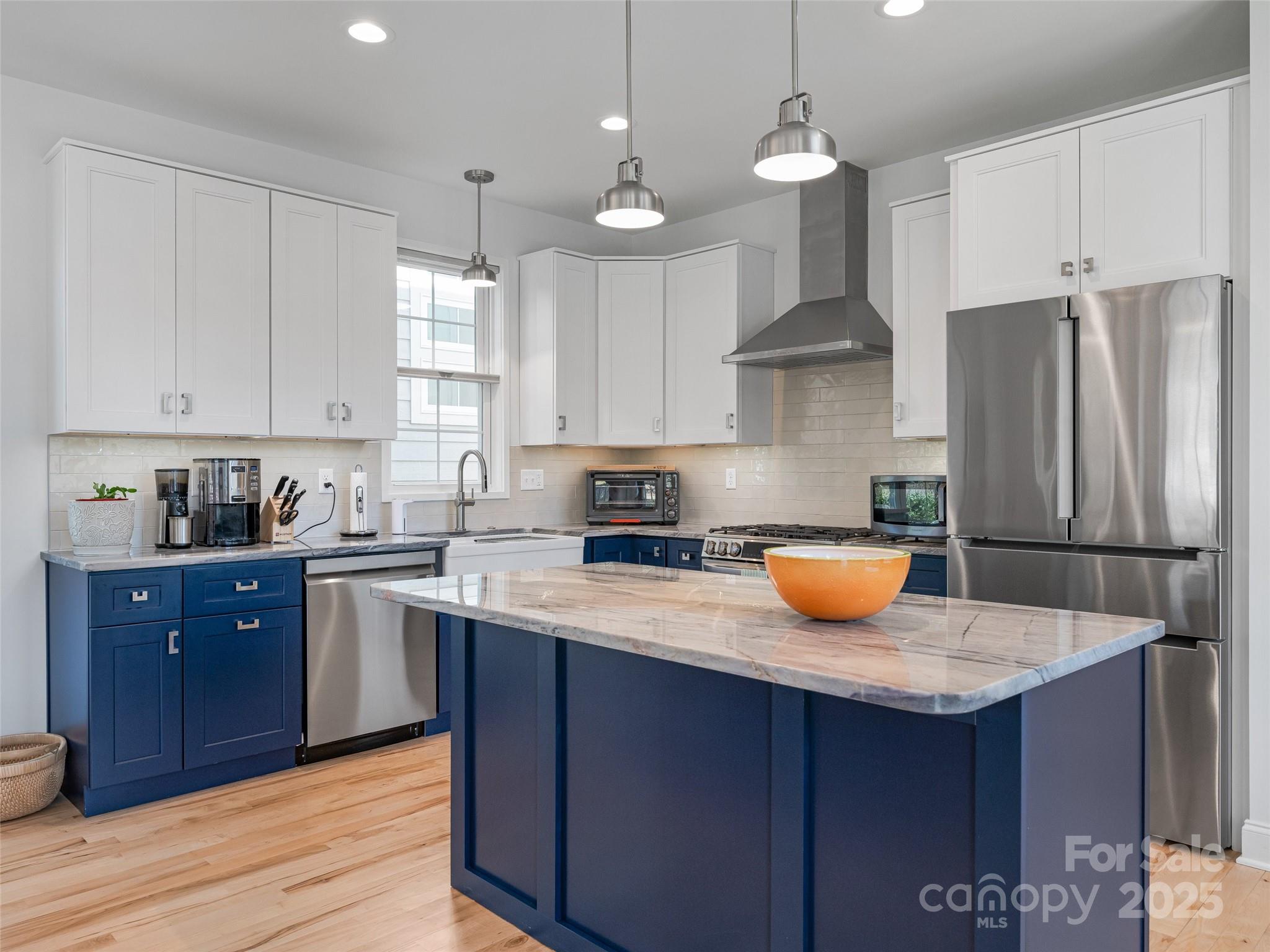 60 Skyvue Court Property Photo 14