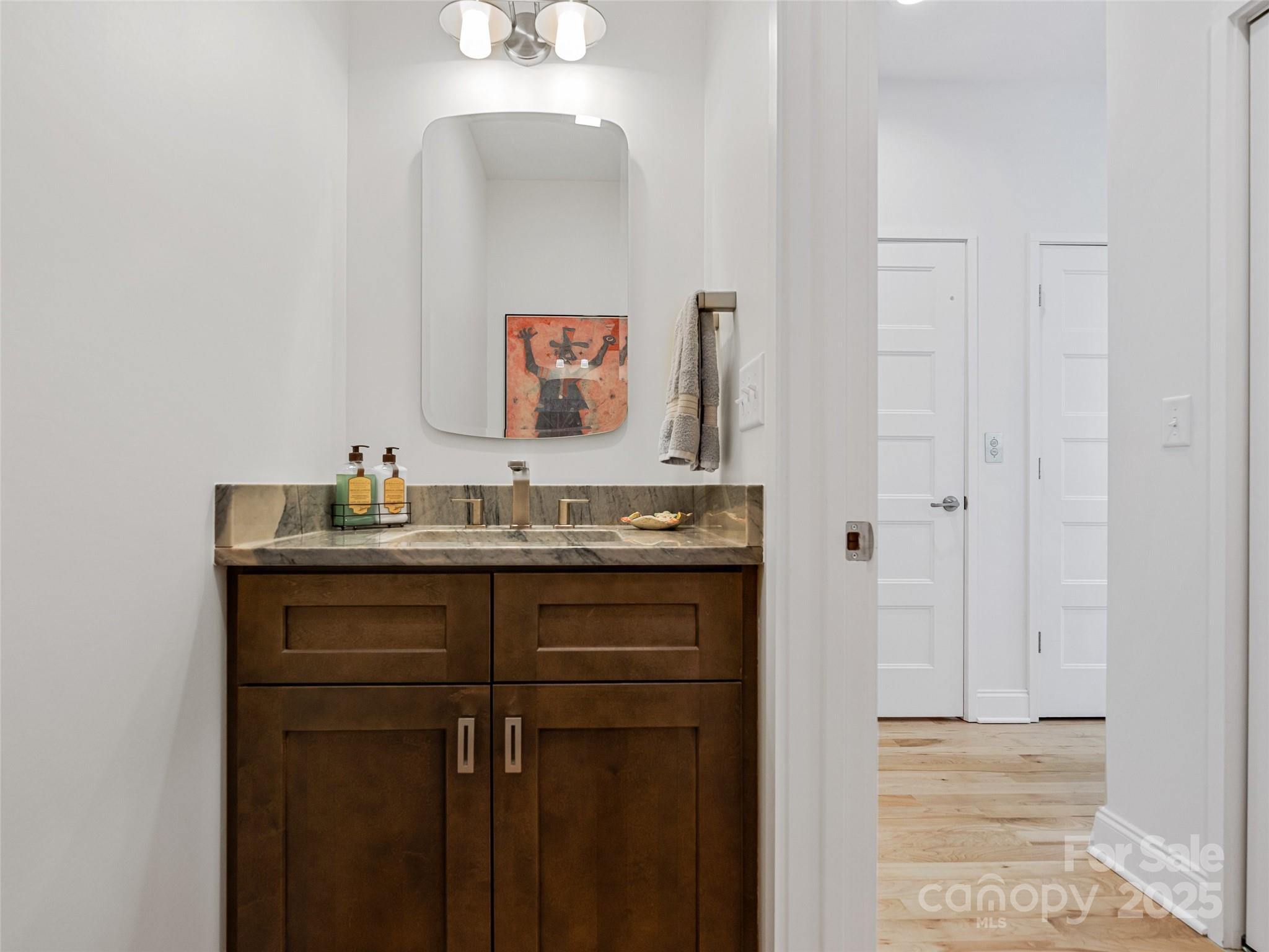 60 Skyvue Court Property Photo 19