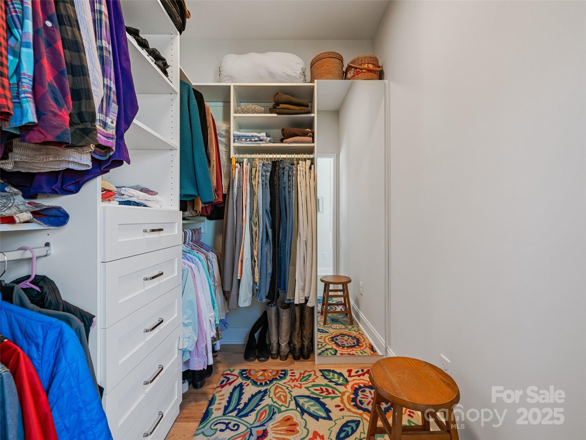 60 Skyvue Court Property Photo 26