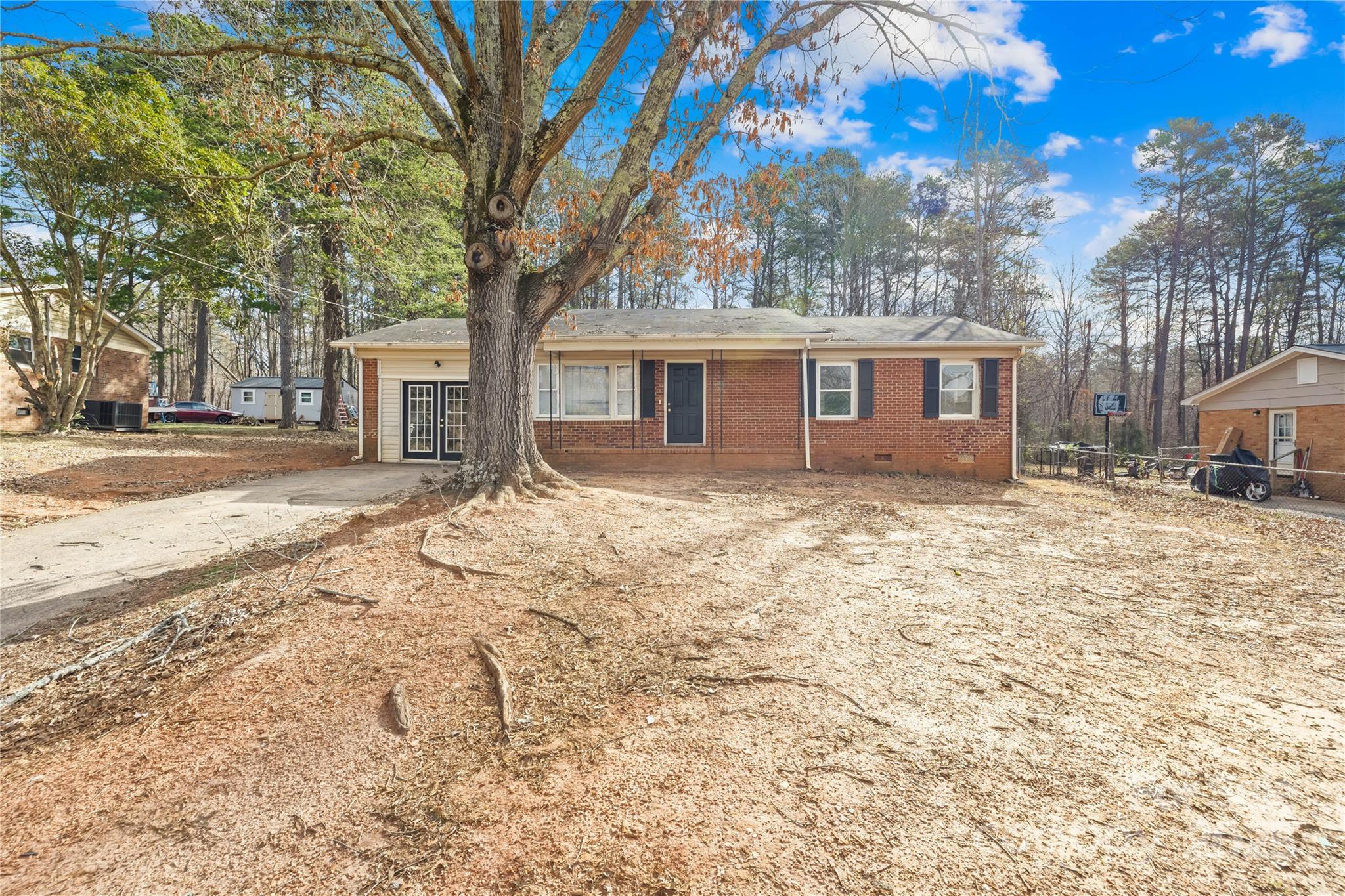 1502 Northwoods Drive Property Photo