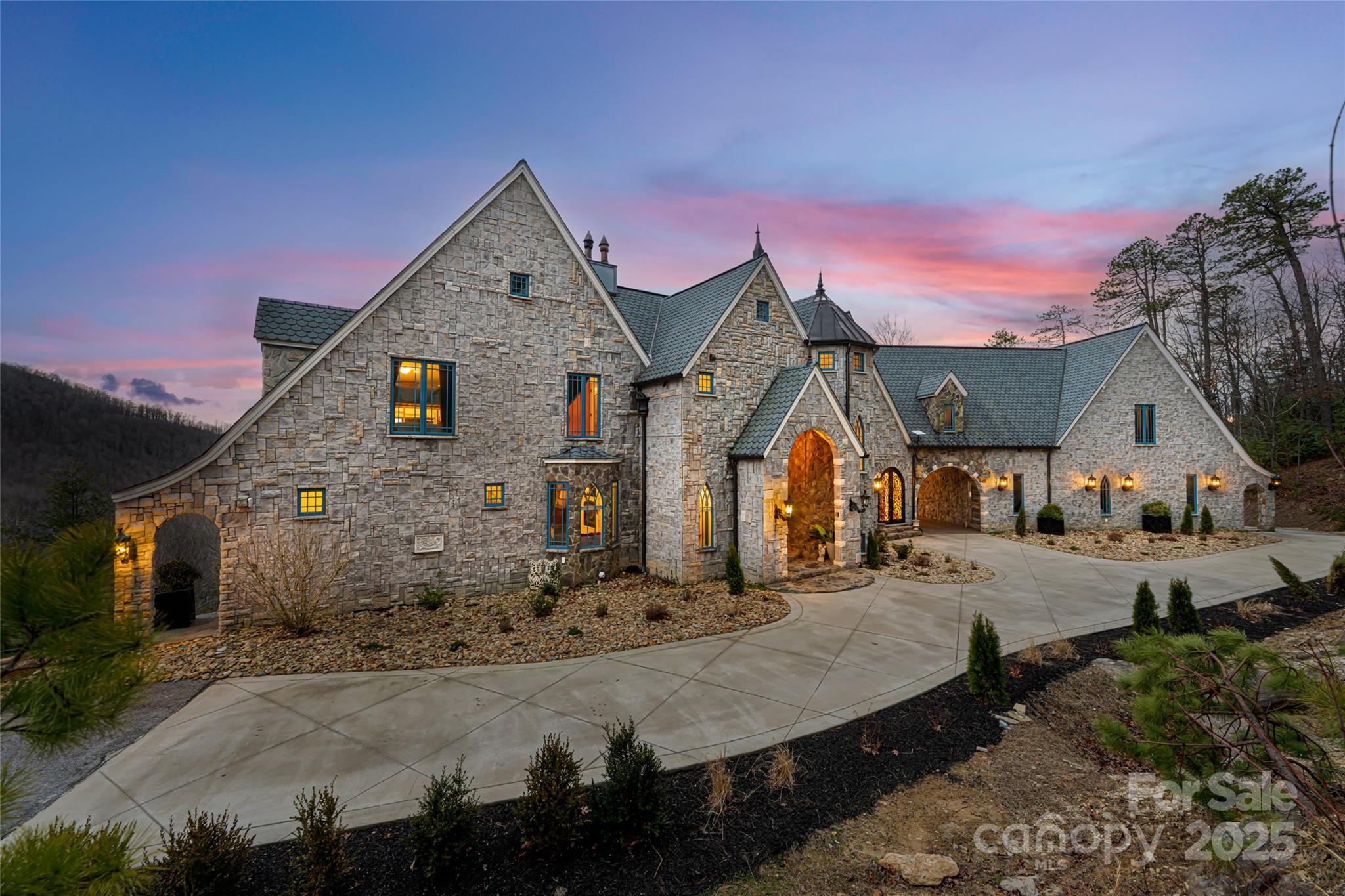Charles D Owen Real Estate Listings Main Image