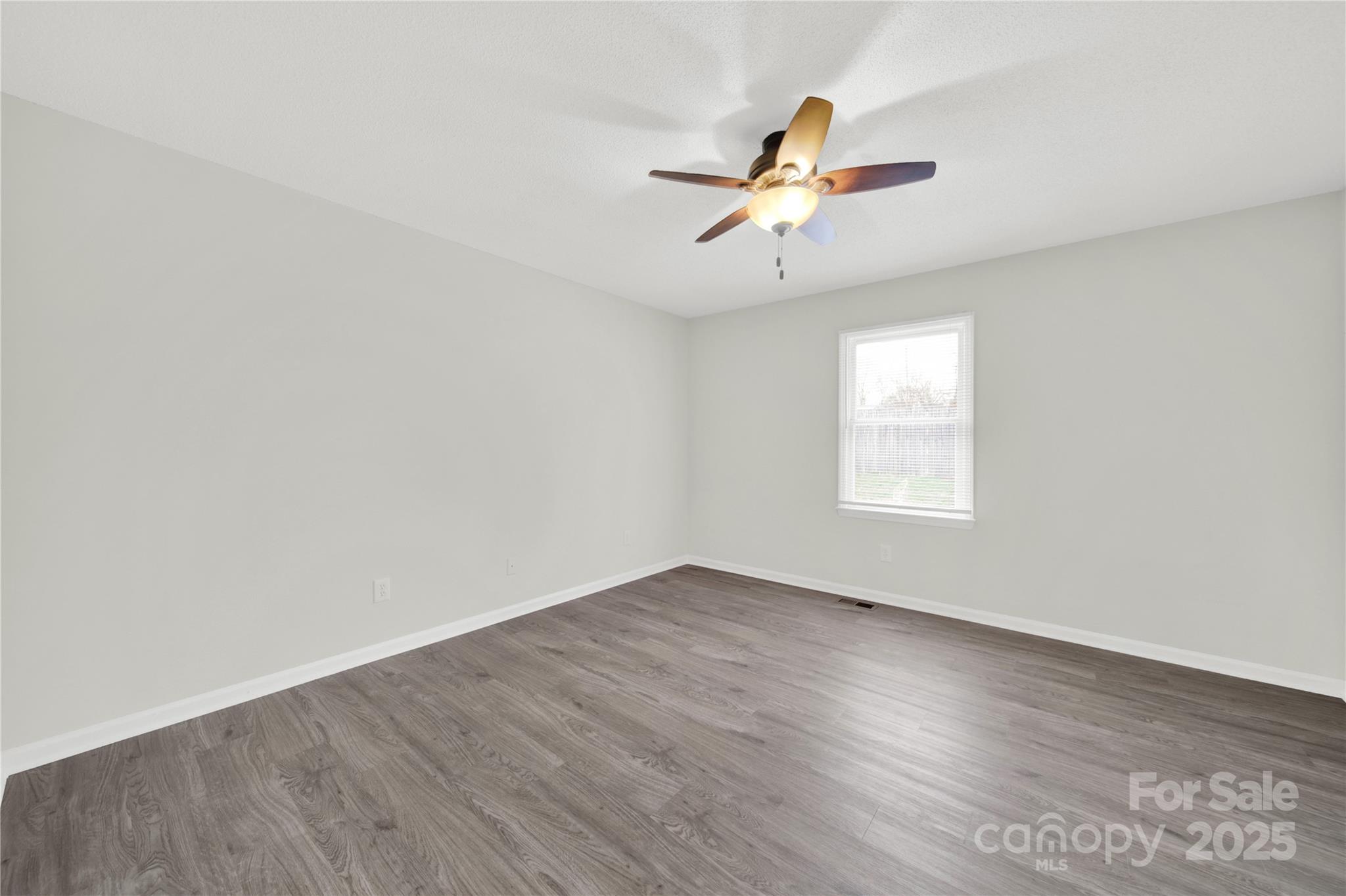 430 Stoneycreek Lane Property Photo 12