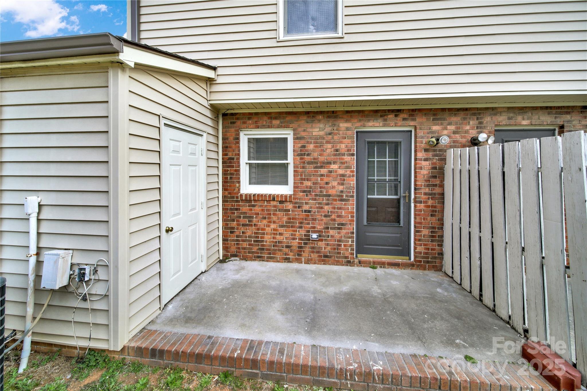 430 Stoneycreek Lane Property Photo 17